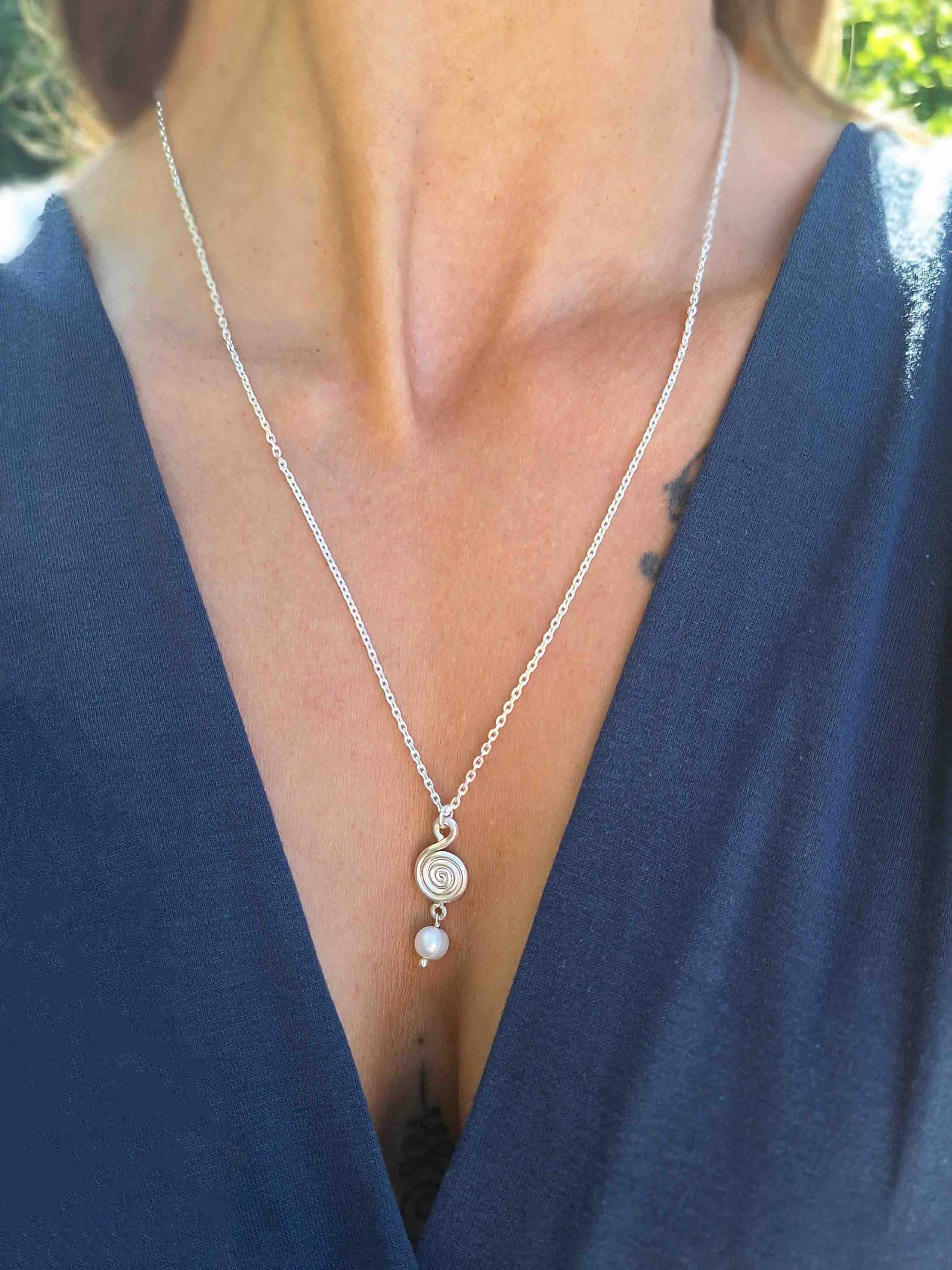 necklace-ema-pearl-petjana (1).jpg
