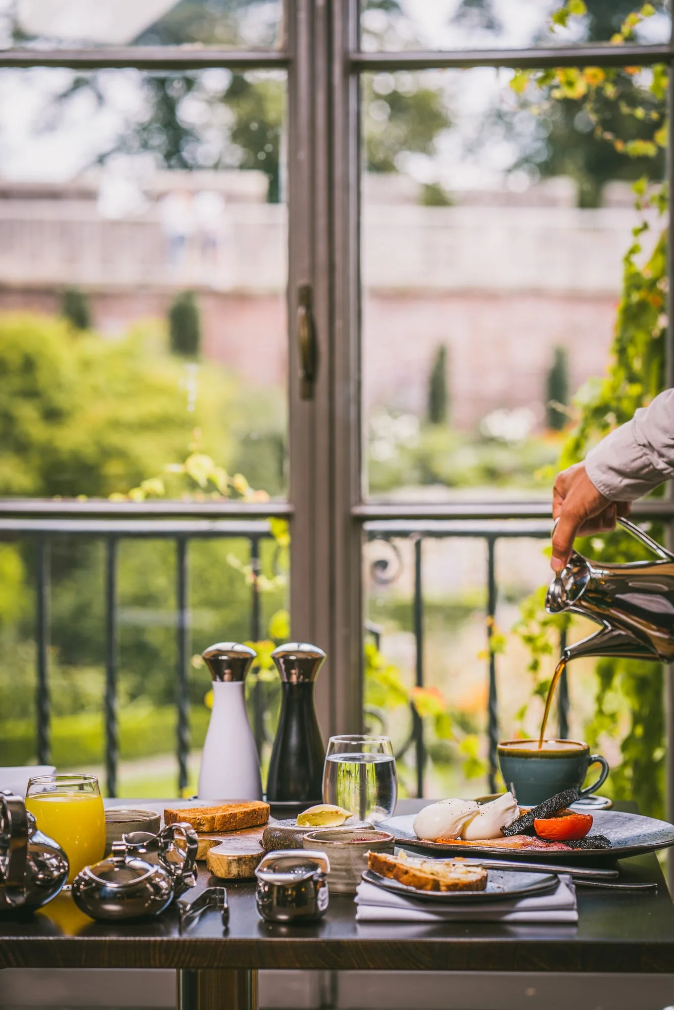 10.08.23 - Grays - Breakfast  (47 of 50).jpg