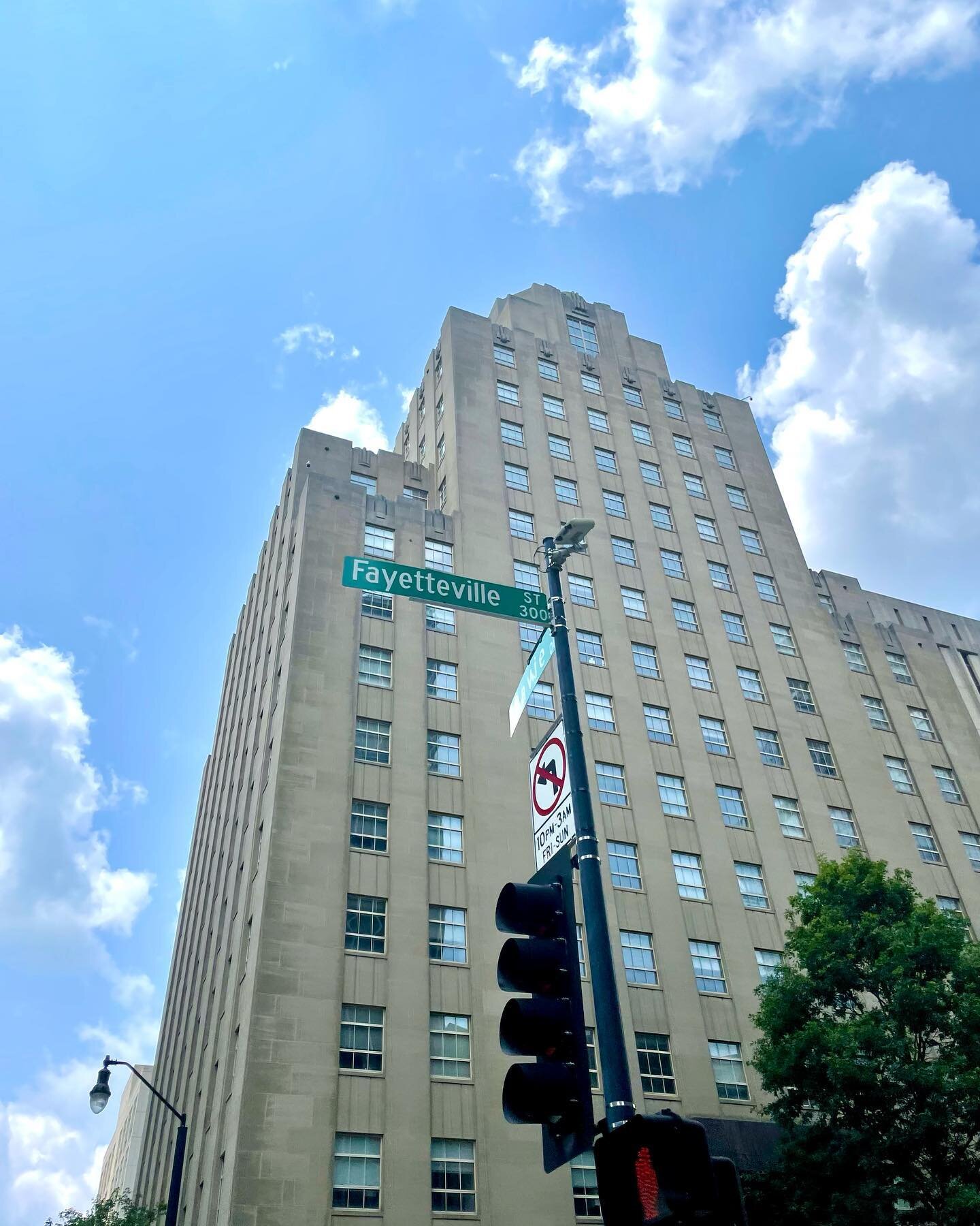This is our street, this is our city, this is our home ❤️ 

#fayettevillestreet #downtownraleigh #raleighnc #homesweethome #ourcity #raleighisgrowing #raleighisourhome #weloveraleigh #downtownraleighnc #dtr #dtraleigh #raleigh #supportlocalbusinesses