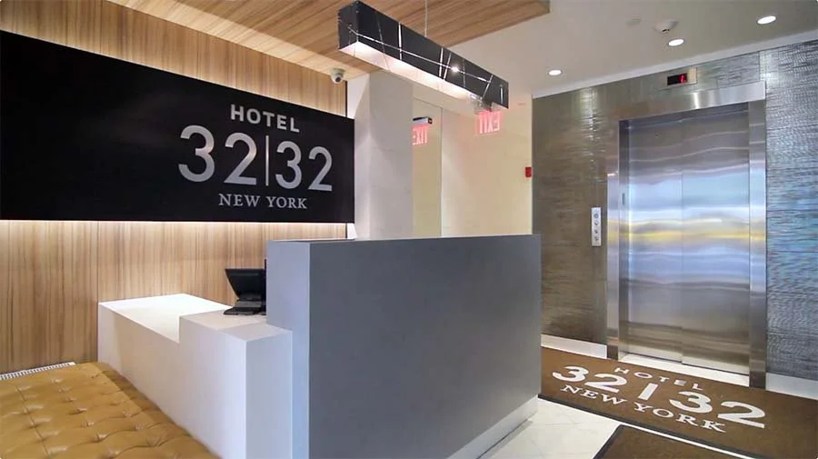 Hotel-3232-small.jpg