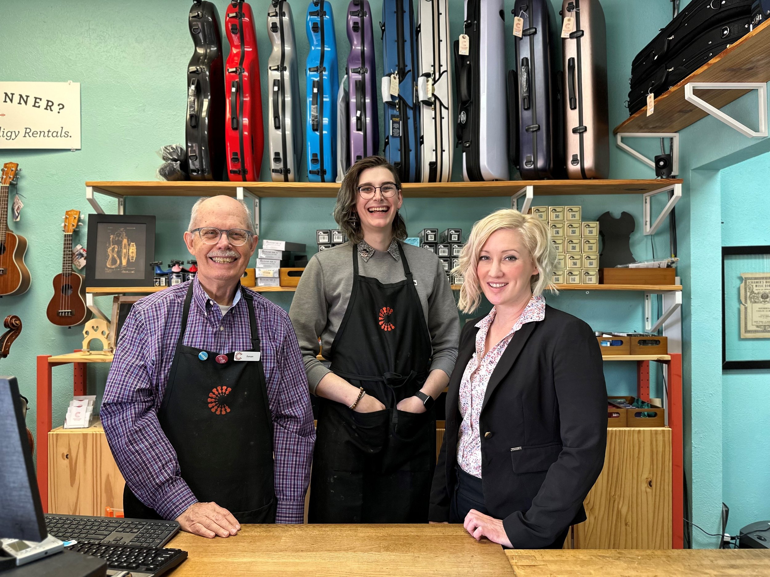  The Caraway Team (left to right): Duncan Beaver, Robyn Howe, and Shop owner, Rozie Deloach 