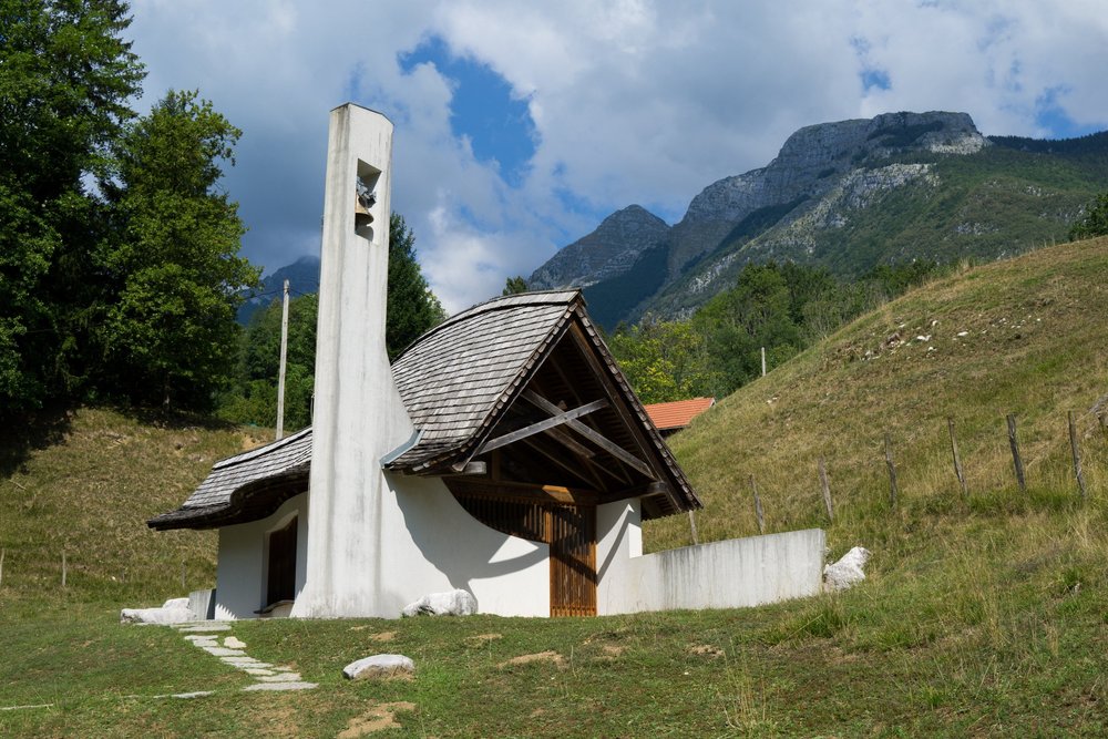  En lille kirke vi fandt på vores vandretur.  