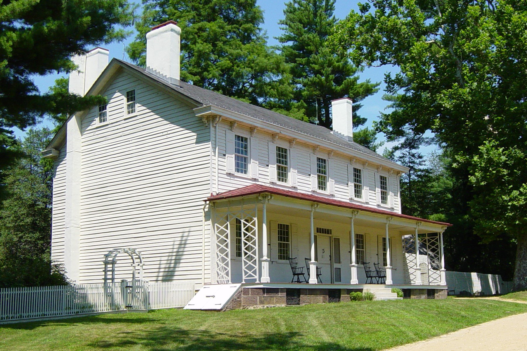 Waln House view NE 1.jpg