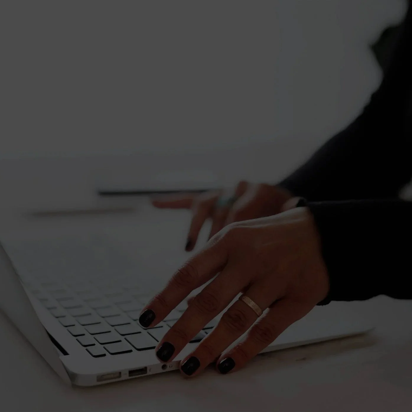 Skræddersyet hjemmeside - 1:1