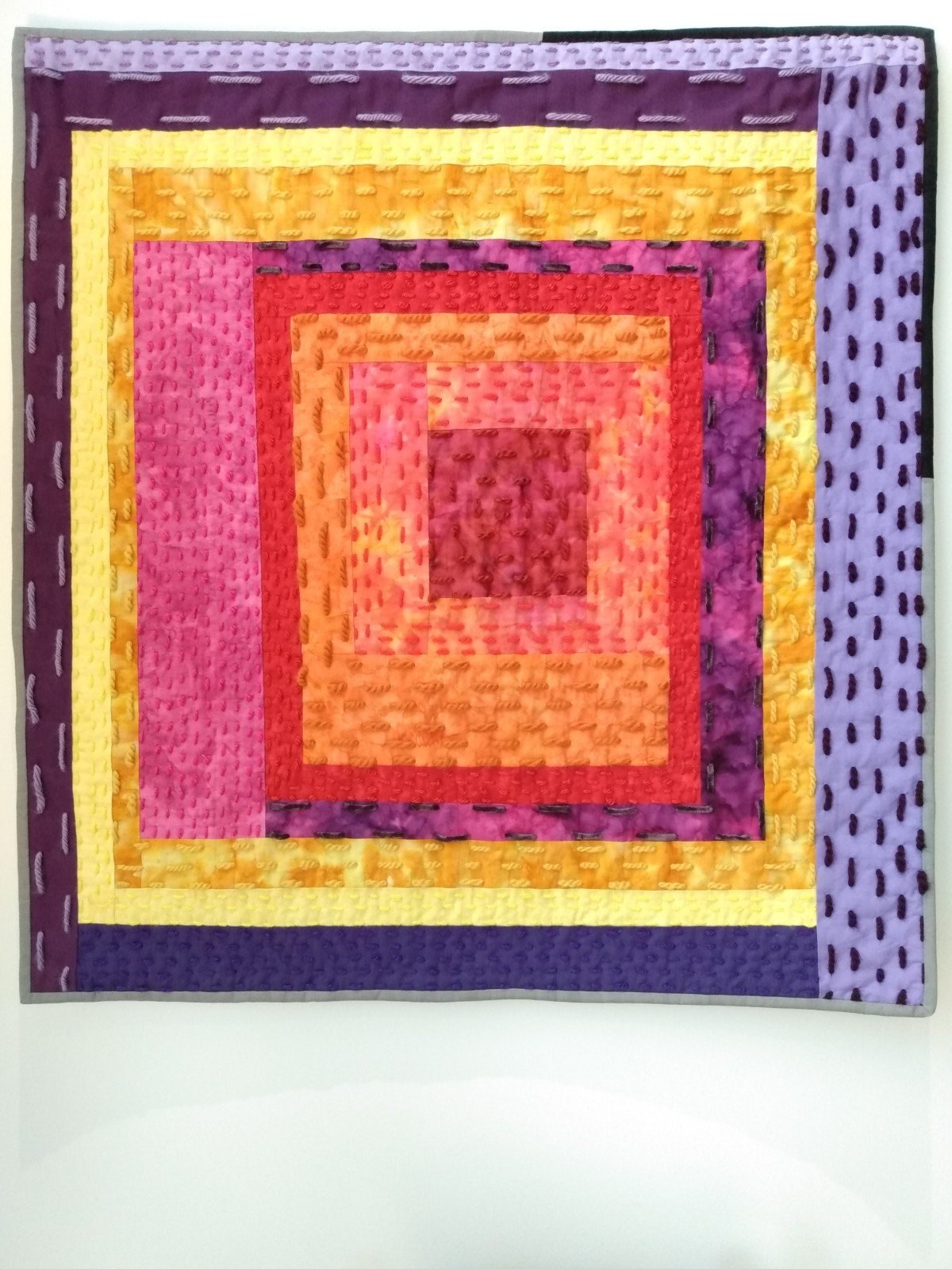 https://www.etsy.com/img/37268346/r/il/b1eb3e/4545843867/il_fullxfull.4545843867_7omv.jpg