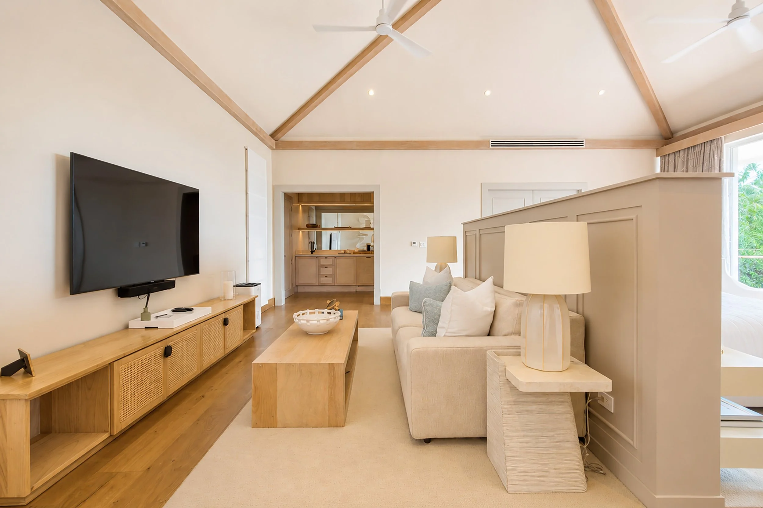 026-Master bedroom.jpg