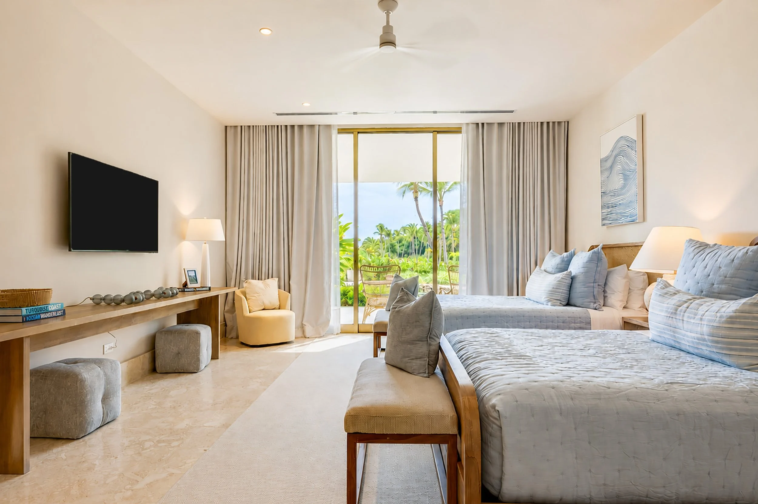 014-second bedroom.jpg
