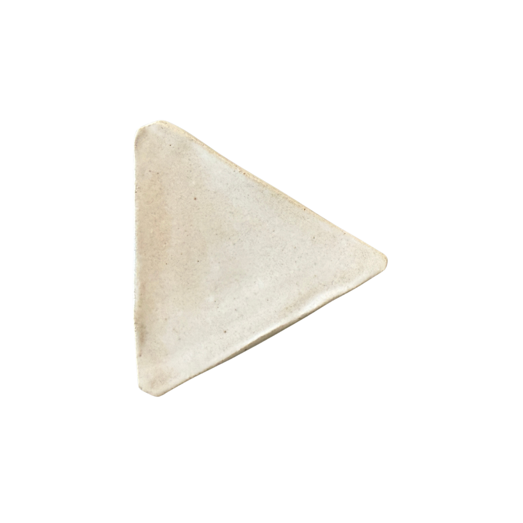 ERICA RECTO / Triangle Dish