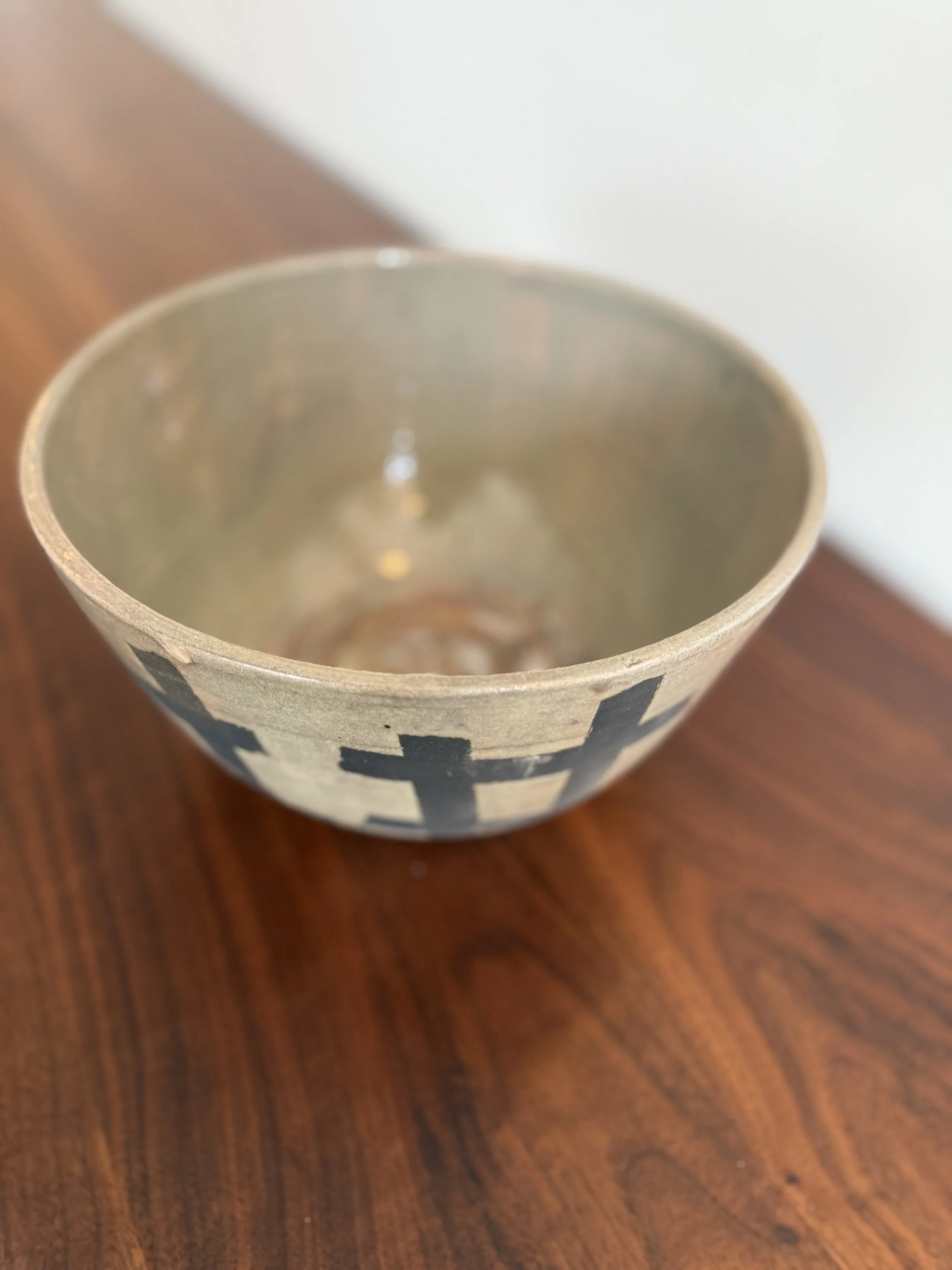 Janis Stemmermann, Hash Mark Bowl Iron/Black, 2025