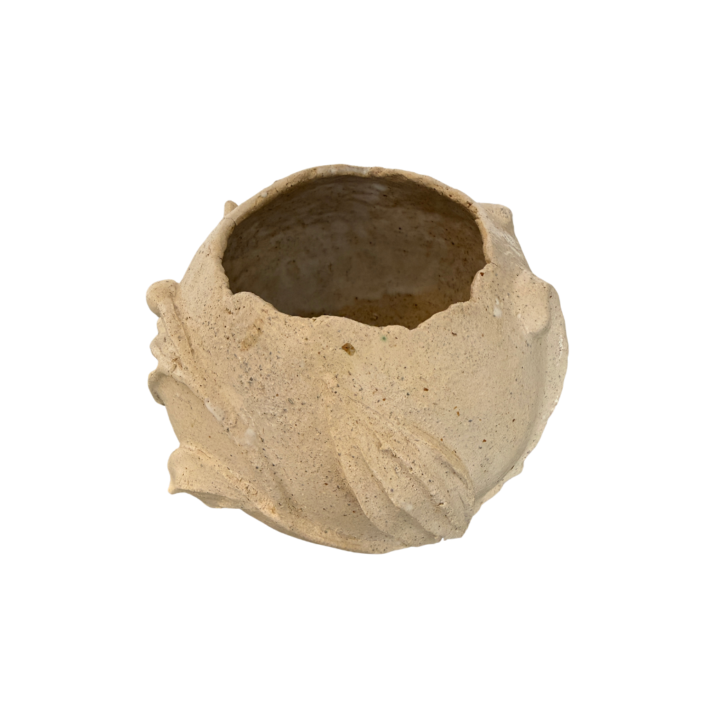 ERICA RECTO / Scroll Vessel