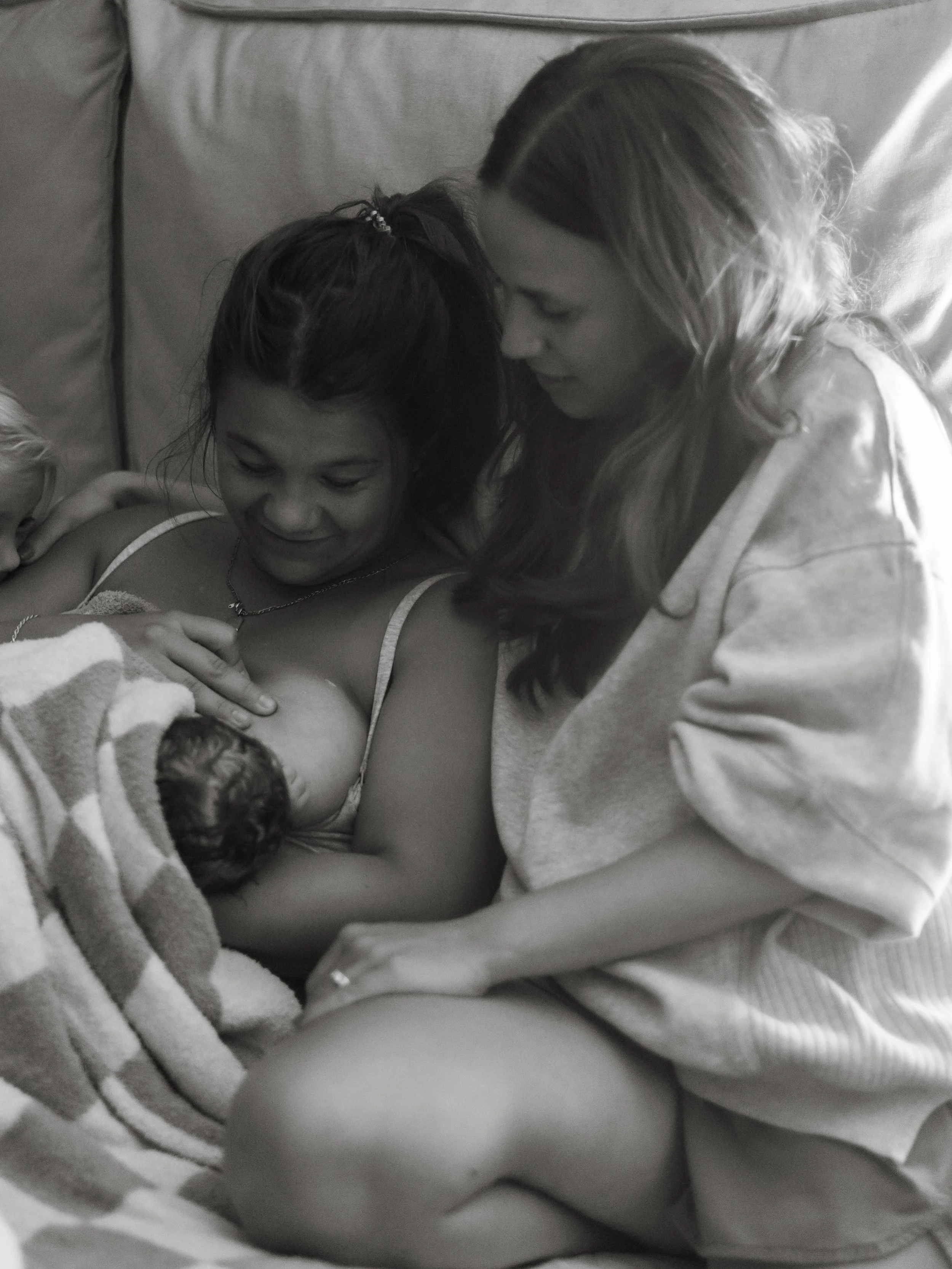 The love of a doula 🥹🫶🏼

&ldquo;Each of you should use whatever gift you have received to serve others, as faithful stewards of God&rsquo;s grace in its various forms.&rdquo; 1 Peter 4:10 

📷: @birthbysky 
Mama: @katiebmorrisonn 
Doula: @janine__