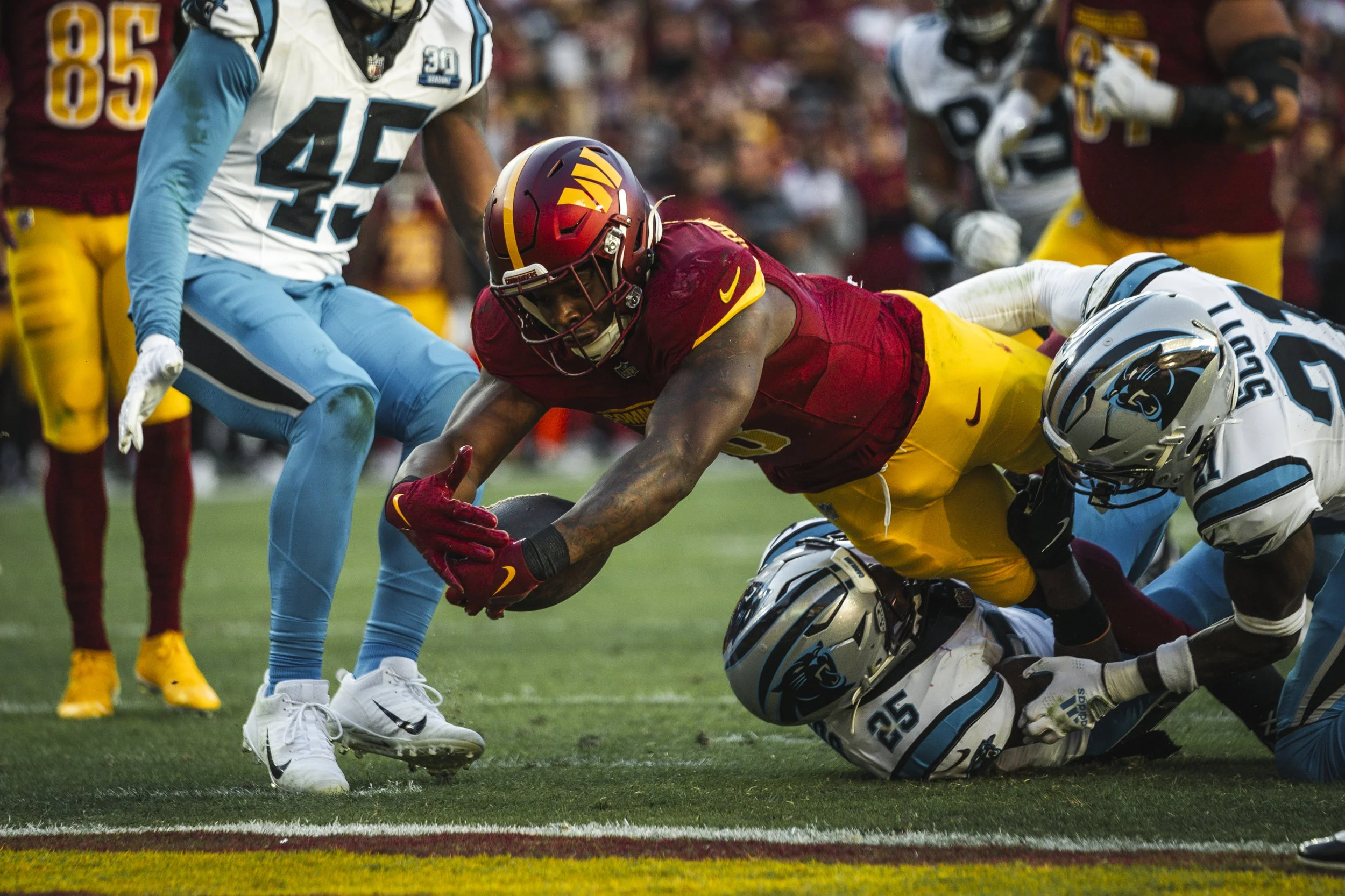 10202024 WK7 WAS vs CAR KC67528.JPG