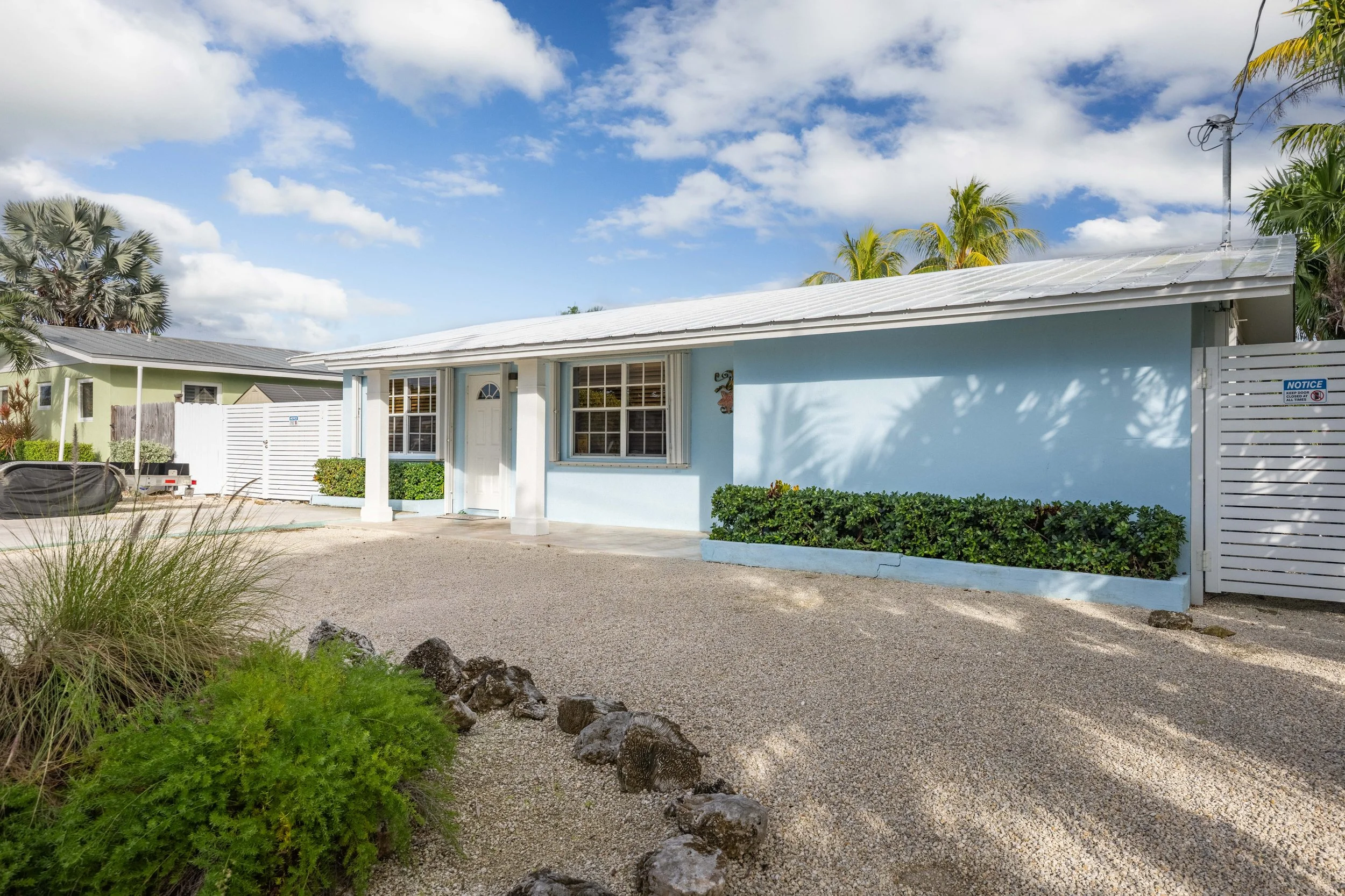 2266DolphinDr-68.jpg