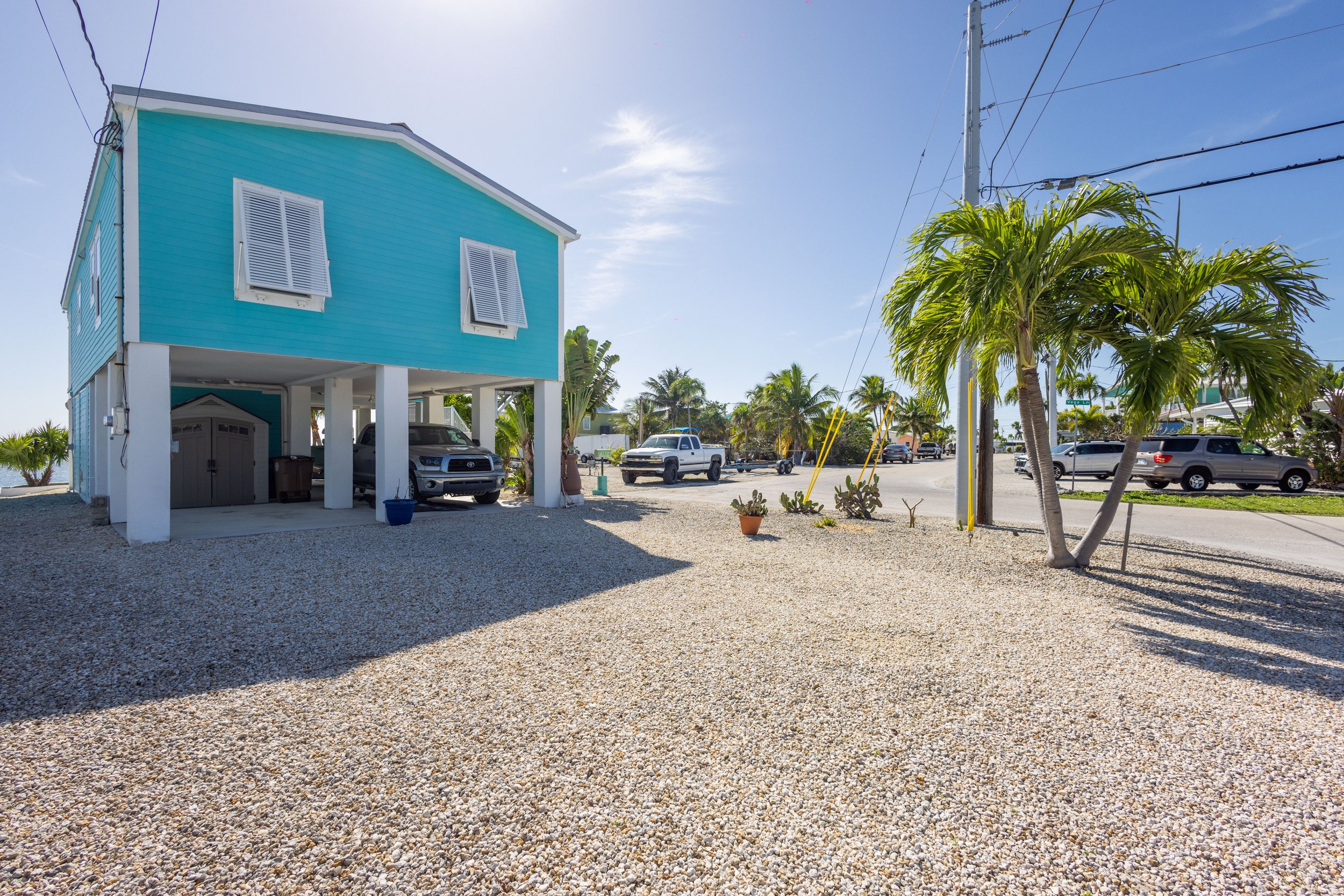 exterior-2.jpg