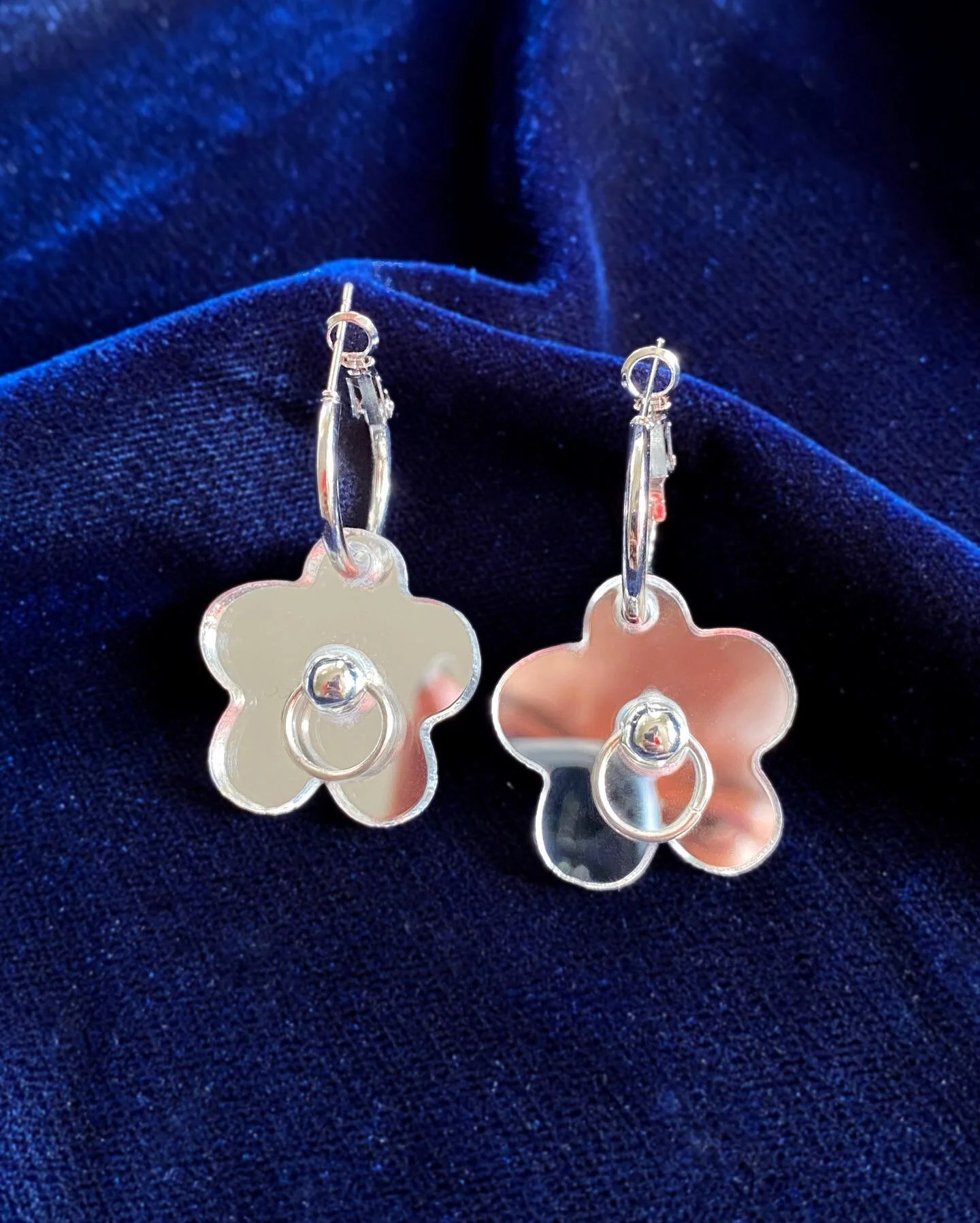 freaky lil flowers coming this Friday!