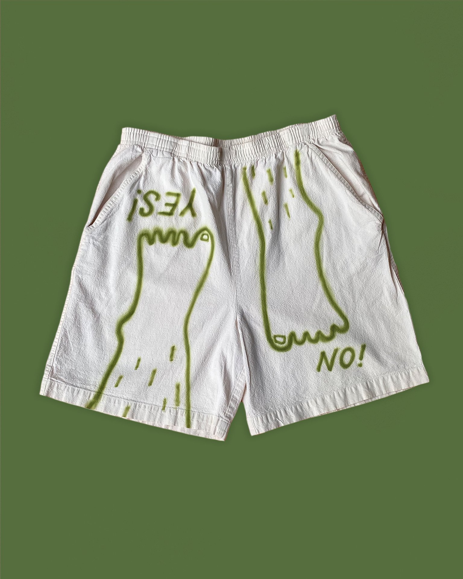 whiteshorts2.jpg