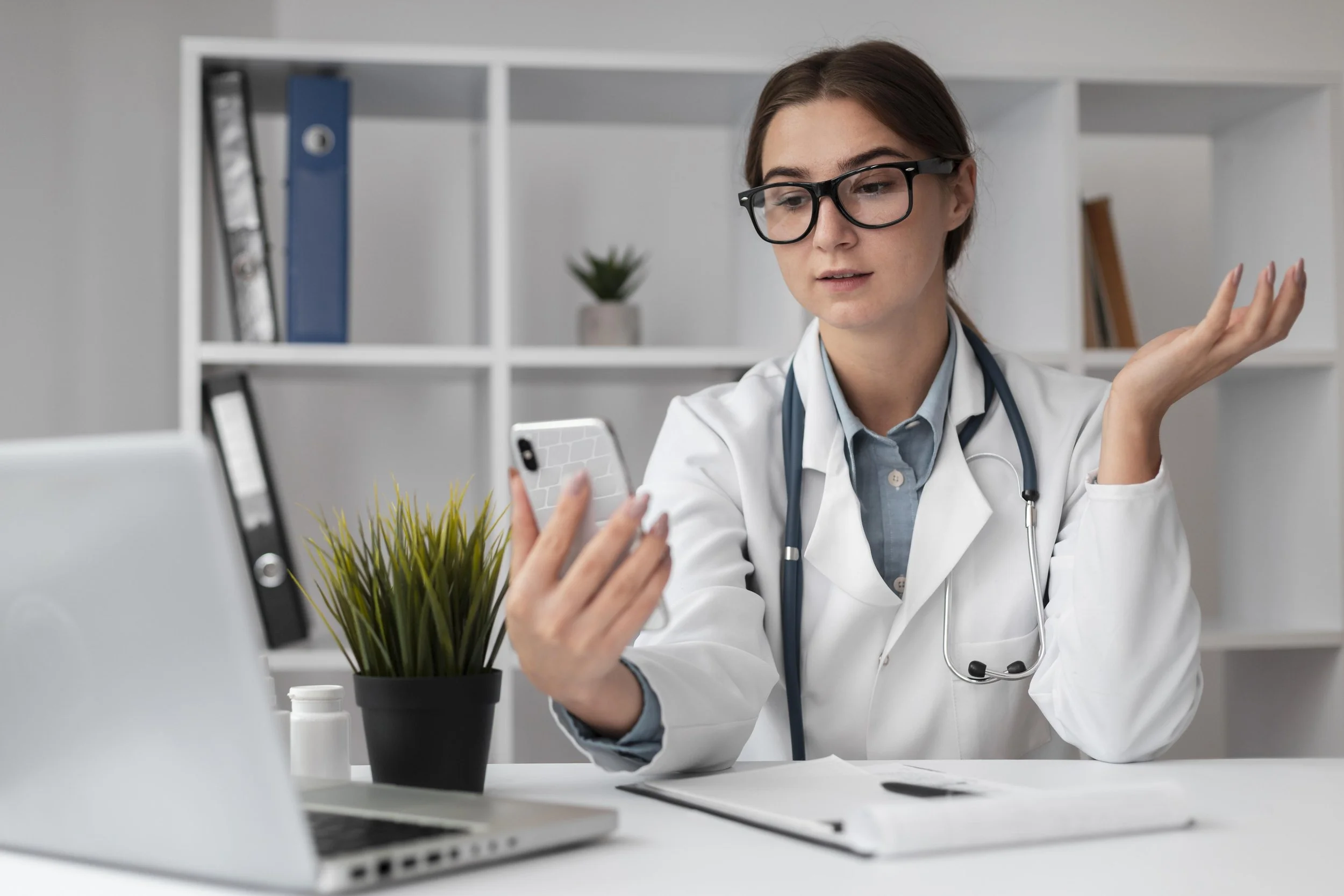 La Telemedicina en Otorrinolaringología: Impacto en la Práctica Post-Pandemia