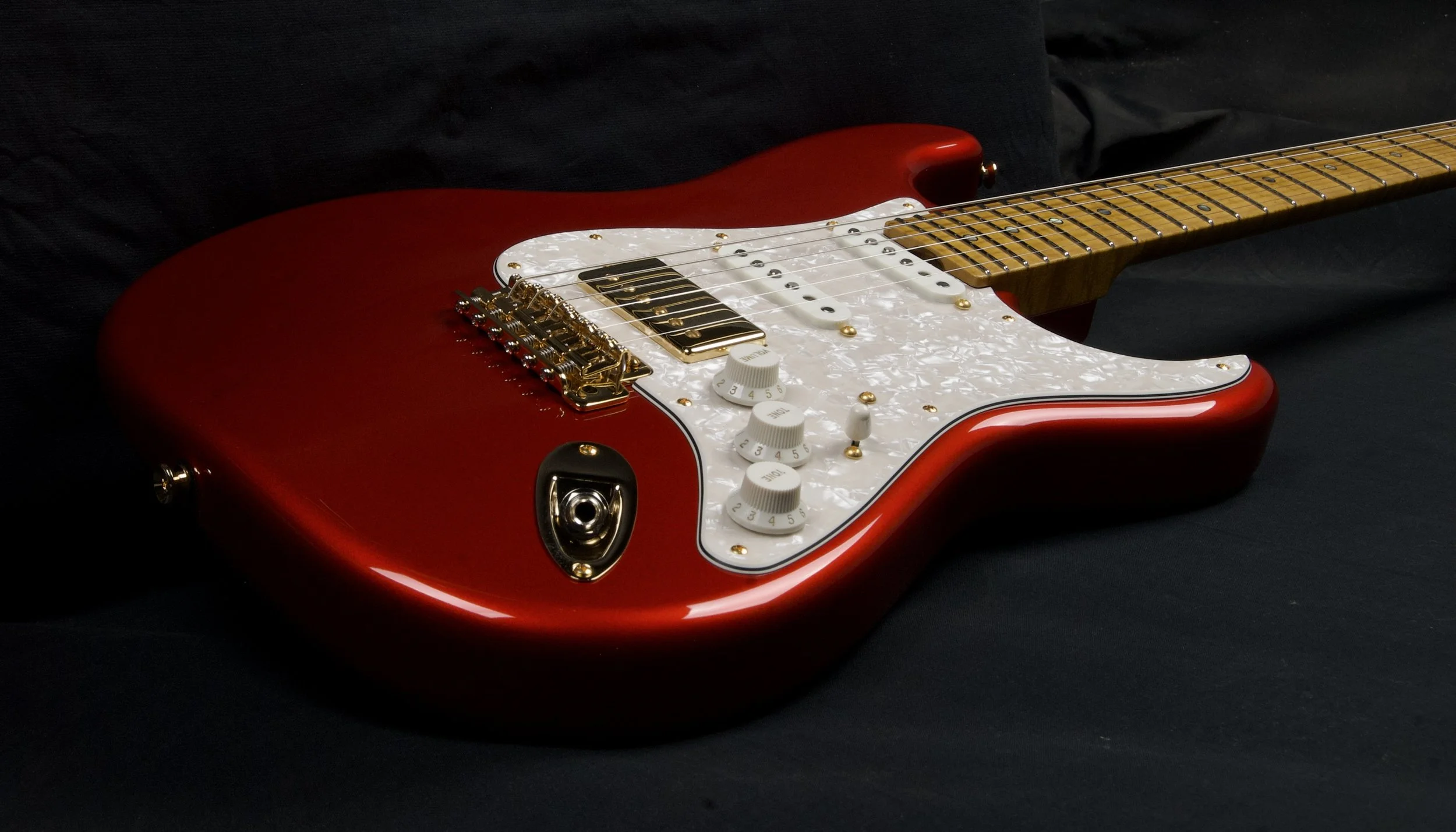 30th Anniversary NOS Retro