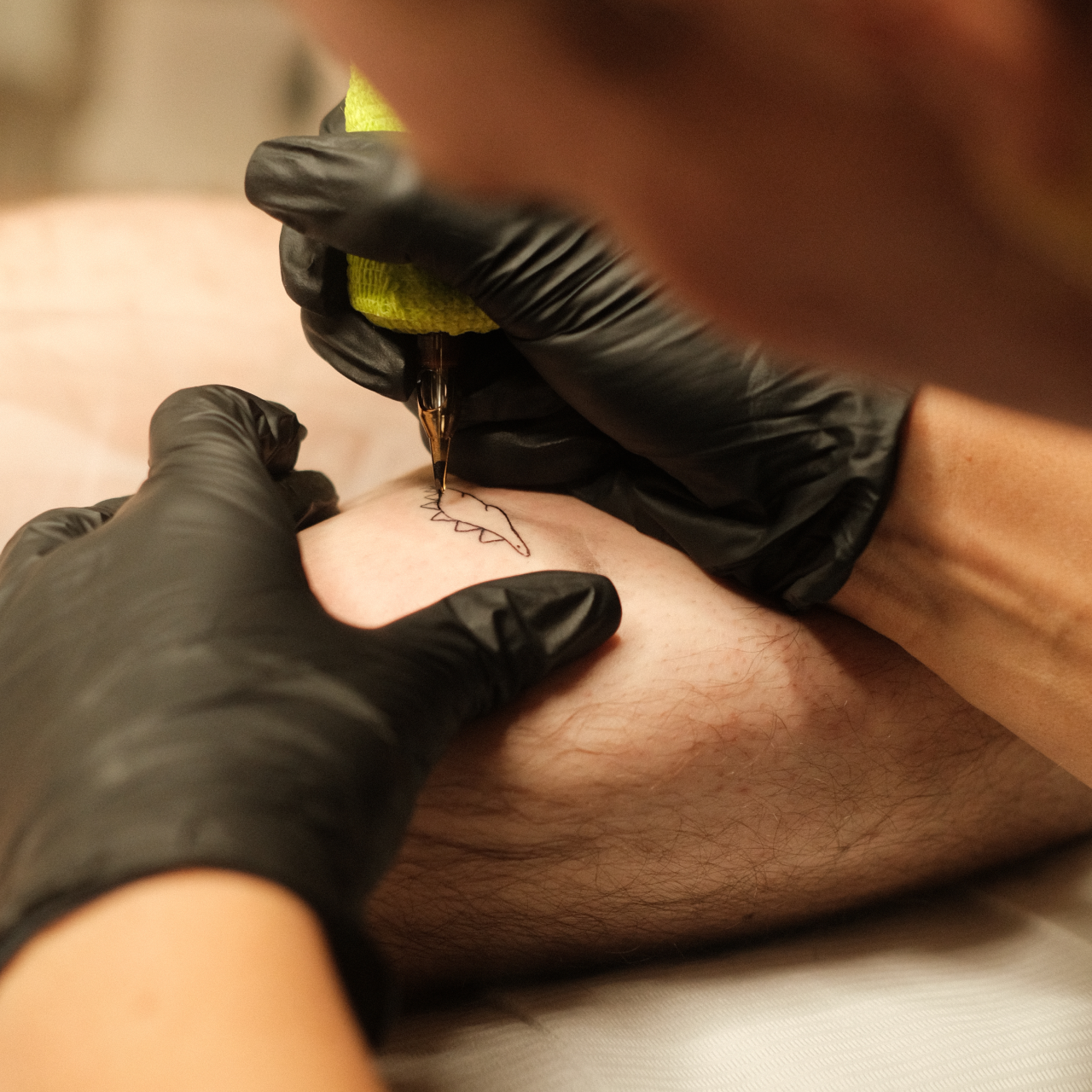 student-tattooing-2.png