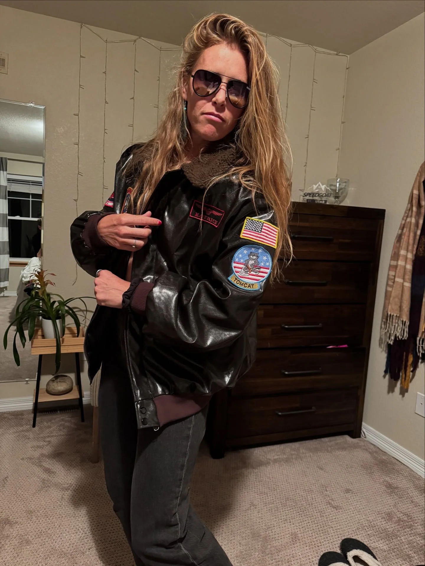 Talk to me, Goose 😎🎃

Happy Halloween from your friendly neighborhood Maverick.

Speed limit on the trails? Mach 10 🚀 

#TopRun #MileHighMaverick #HalloweenFlyZone #HillygoatApproved