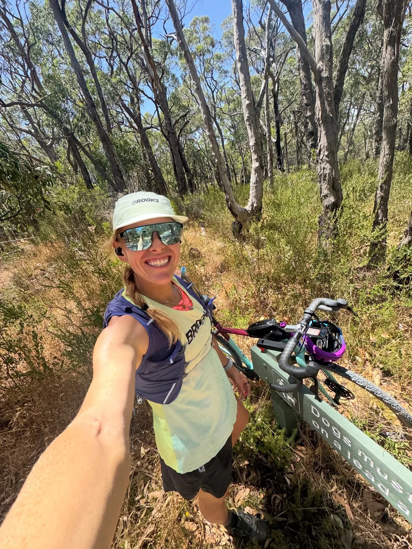 The many looks of @tifosioptics Sanctum SL. I&rsquo;ve been putting these to the test lately - racing, traveling, running and cycling. I LOVE the fit and I love the color variety even more! So I can match my shades with every outfit ✌🏽 😎