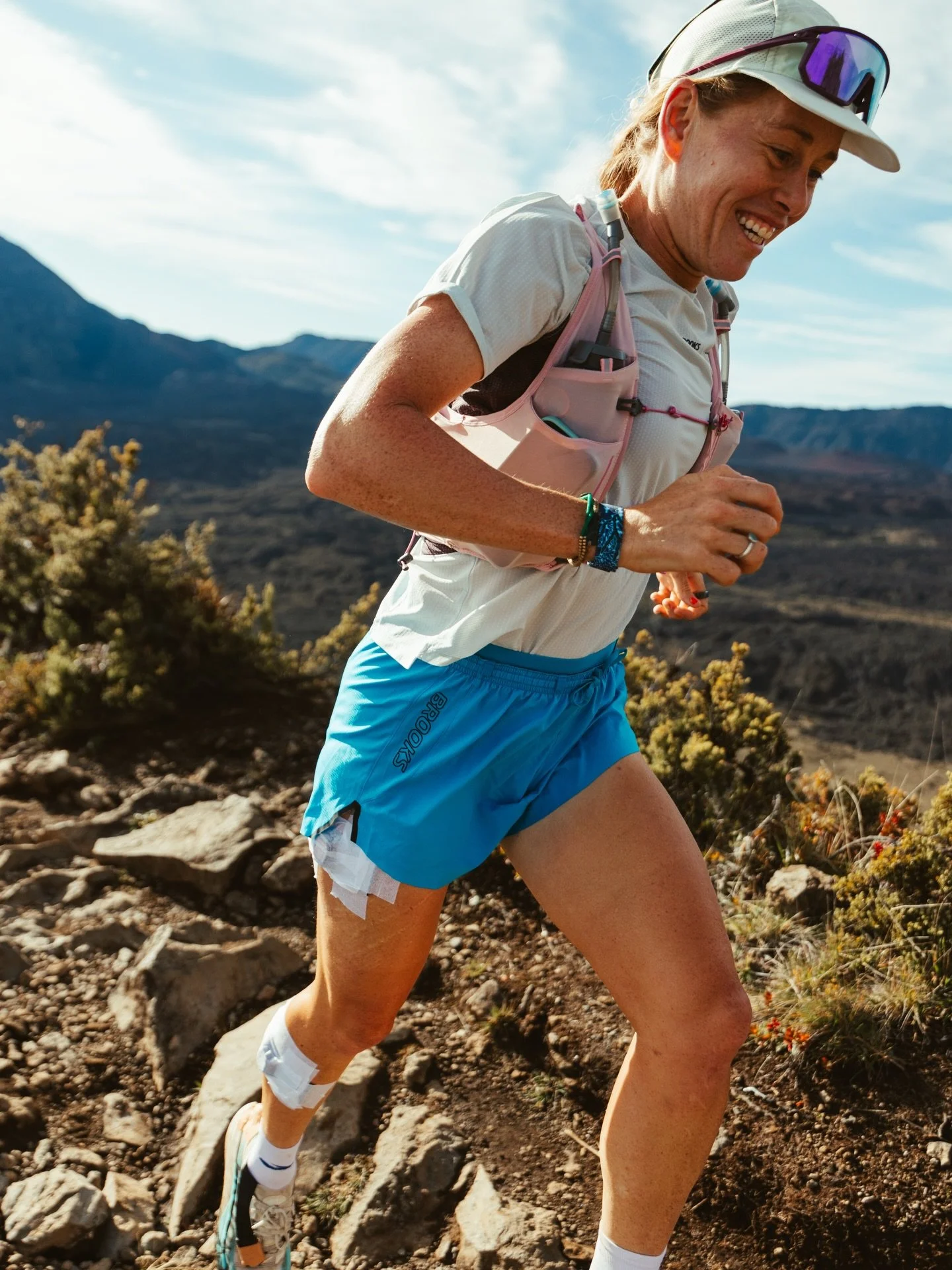 Science in the mountains 🔬🏔️

One of the coolest parts of team camp with @brookstrailrunners is getting to step inside the process behind the shoes we run in every day.

This year I got to suit up with sensors, run through a series of functional mo