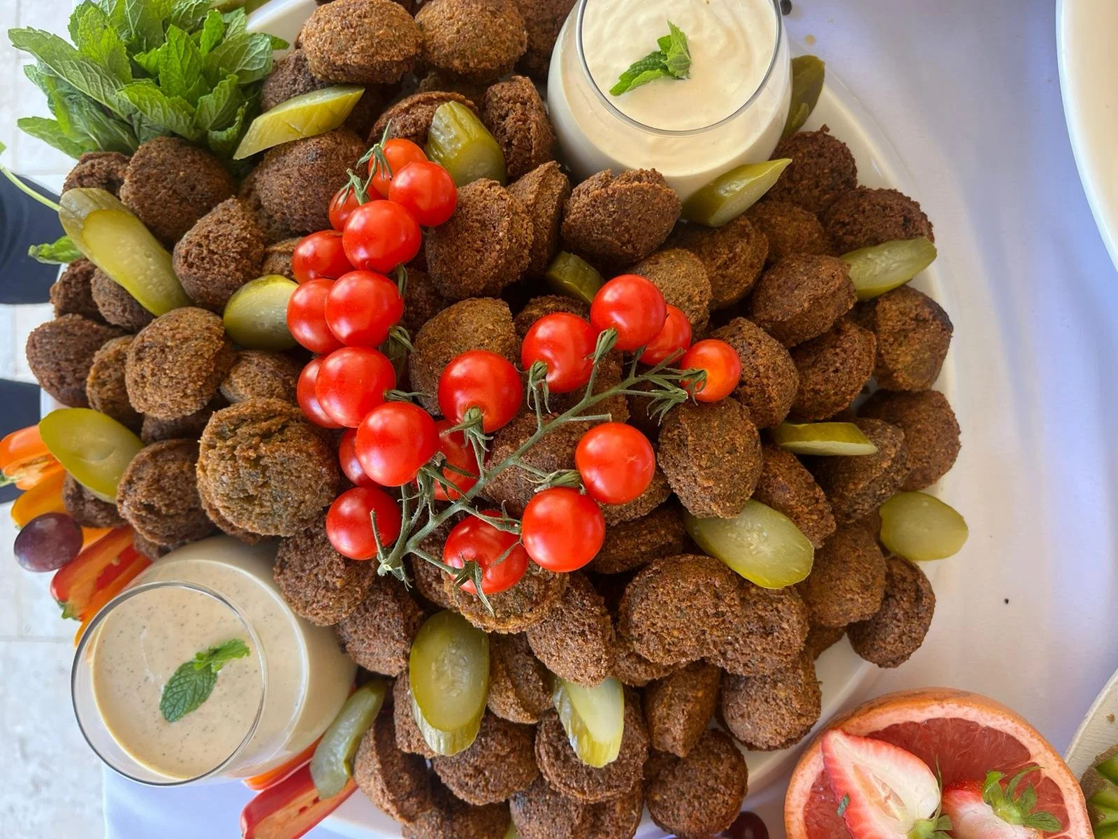 Falafel Platter.jpg