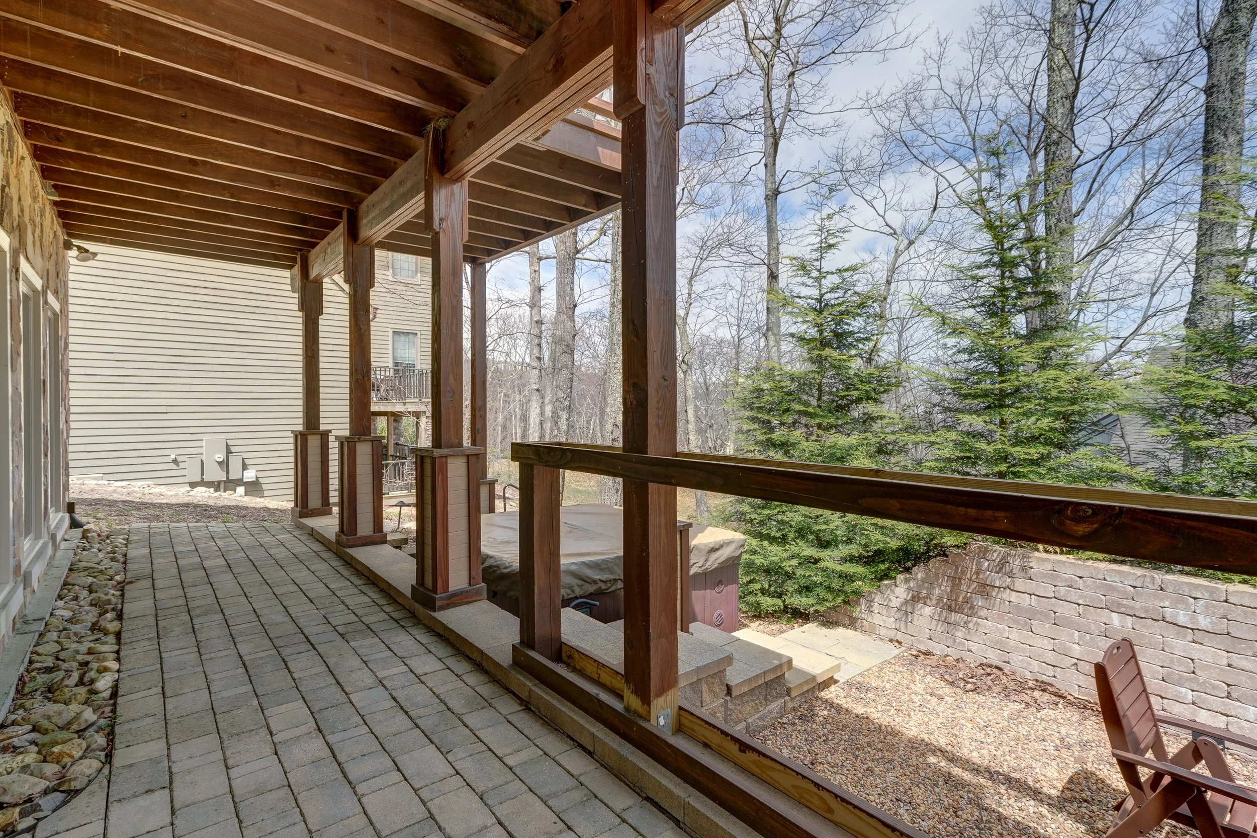 105 Tyro Ln 7024.jpg