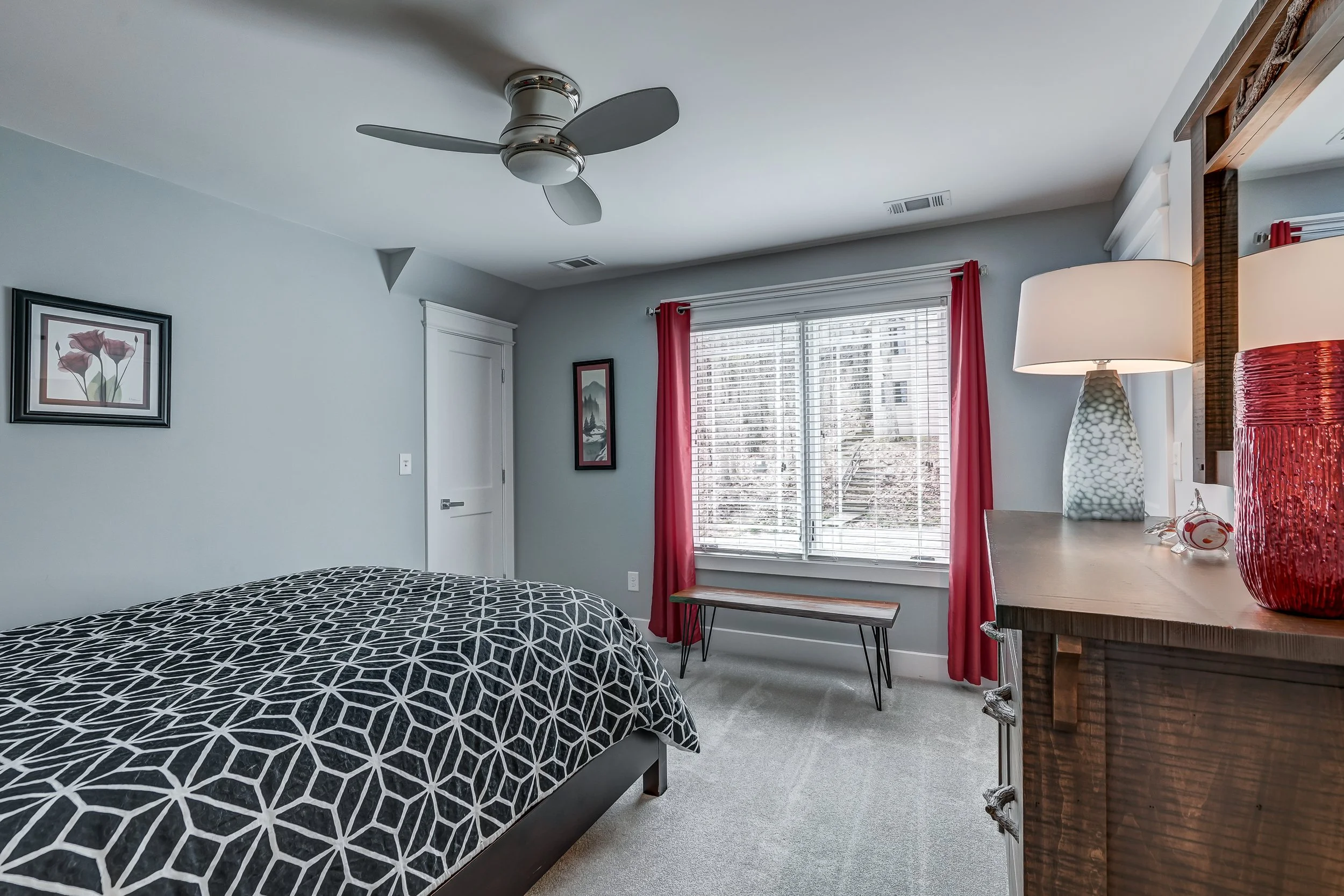 105 Tyro Ln 6924.jpg