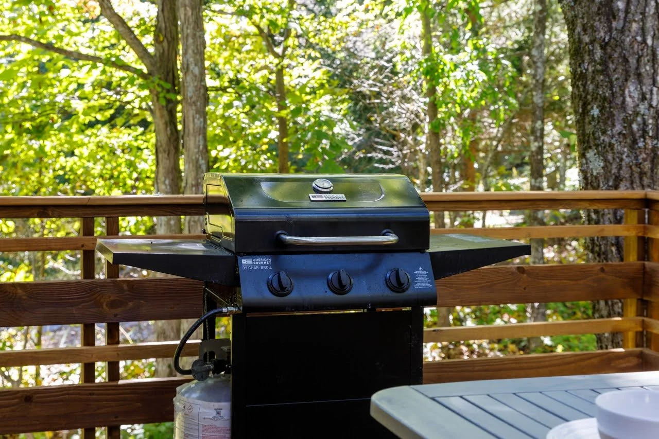 Amenity.Grill.JPG