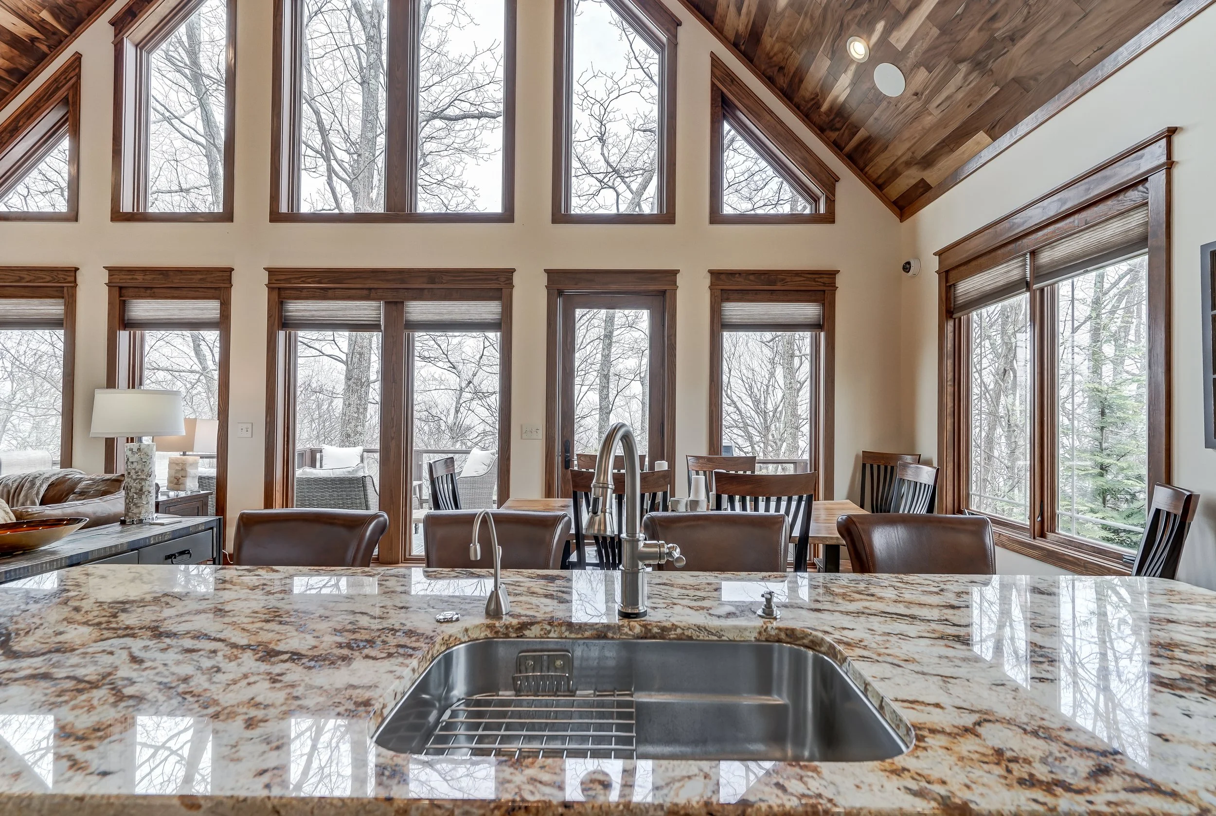 105 Tyro Ln 6829.jpg