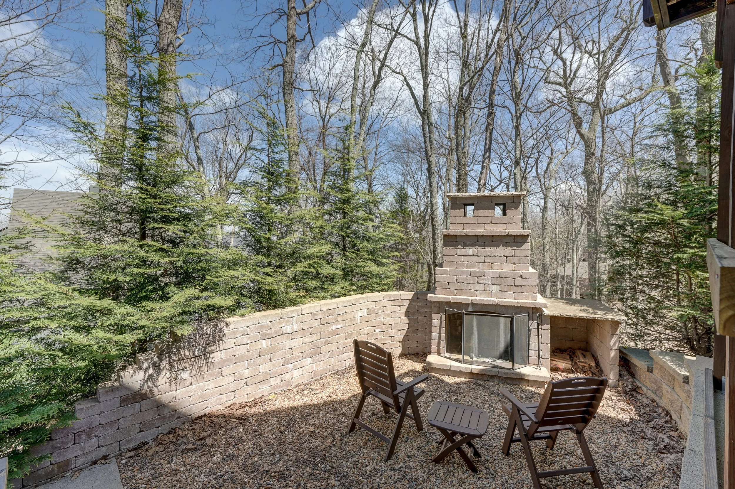 105 Tyro Ln 7079.jpg