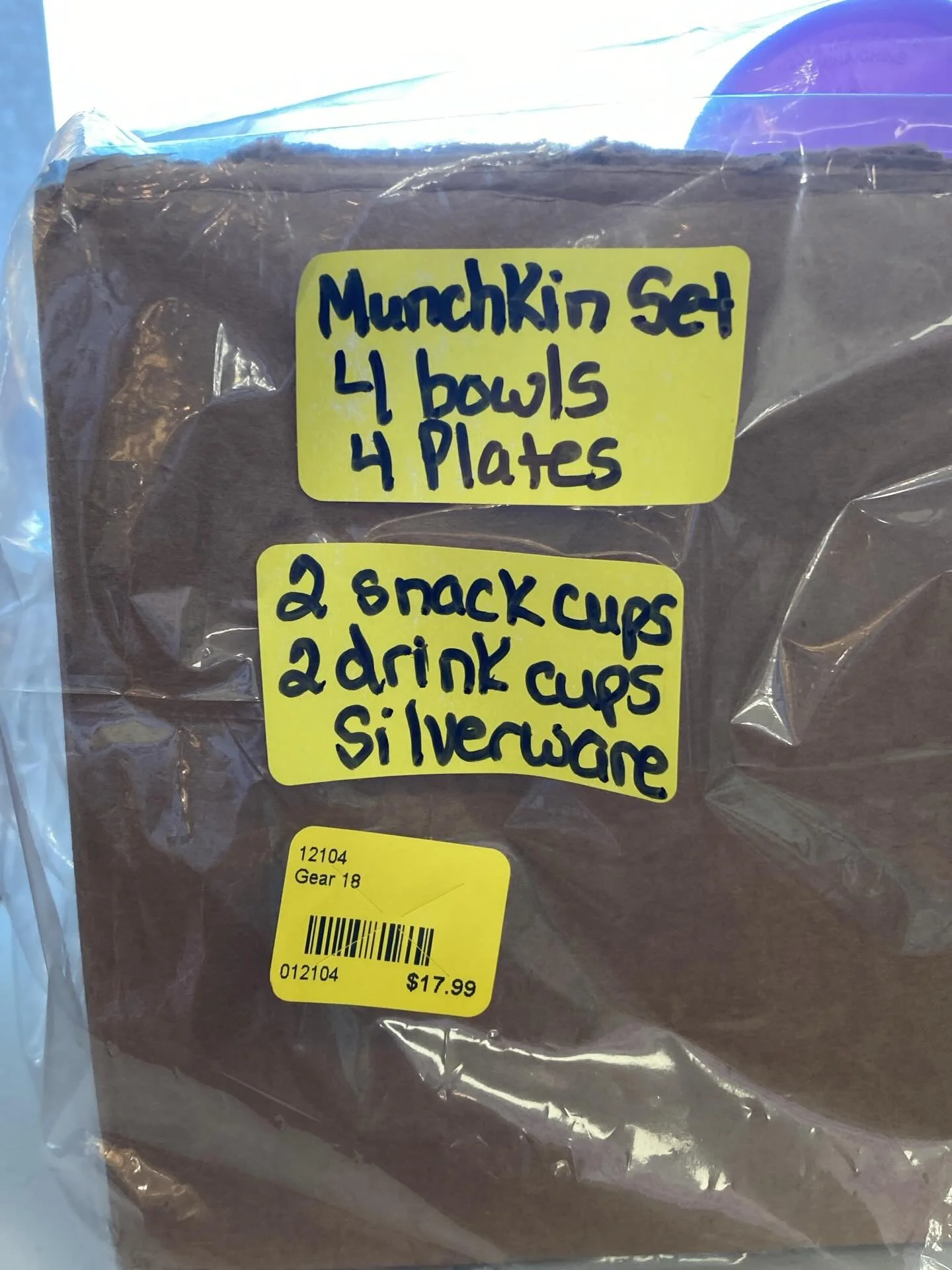 Munchkin feeding set only $17.99