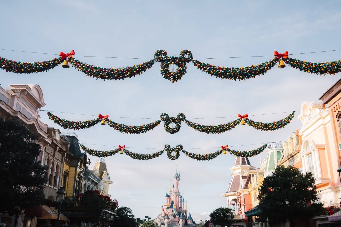 winford media holiday shop just dropped ❄️

head to the link in our bio to check out our holiday postcards, incredible thrift flips from @weeping.fig.tf, and the most beautiful digital downloads from @flourishillustration!! everybody's been saying th