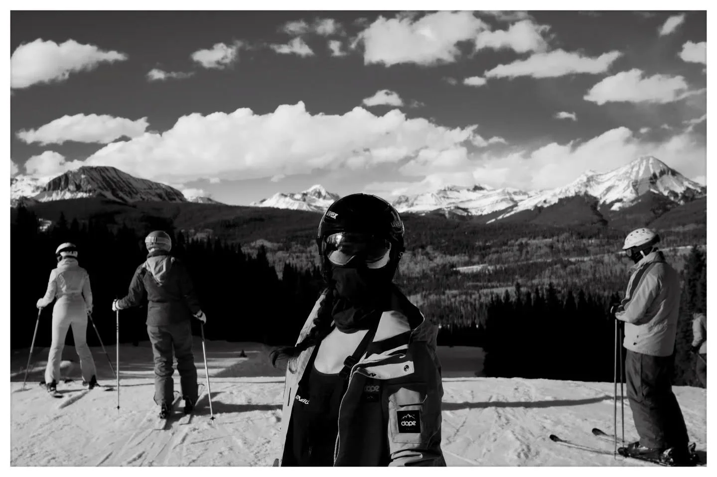 In the clouds 

03.03.26

@leicacamerausa  #leica #leciaq3 #durango