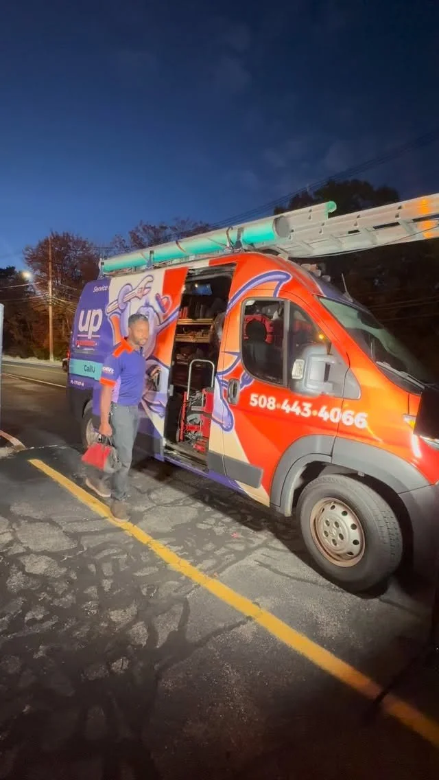 Big thanks to Euro at @calluplift Uplift Plumbing, Heating & Air (www.calluplift.com) for coming through at the salon today. When our sink wasn’t draining and the hair-trap was full, he arrived, handled the problem with professionalism, and