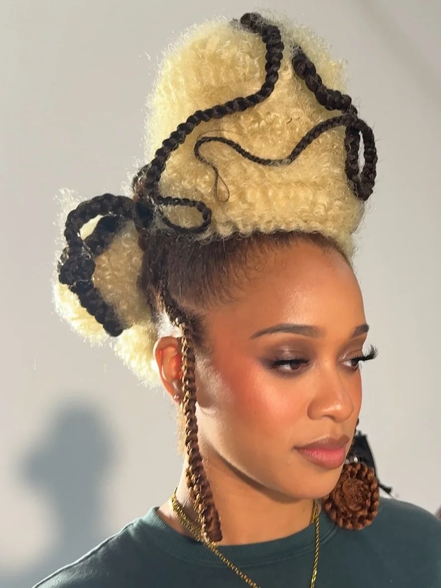 This is my take on both Medusa and Marie Antonitte hairstyle into one😜! 

This was such a thrilling experience to partake on texture hair show!!! You had to be there😏 

The amazing work couldn&rsquo;t be done without
Model: @nyleahfebles 
MUA: @est