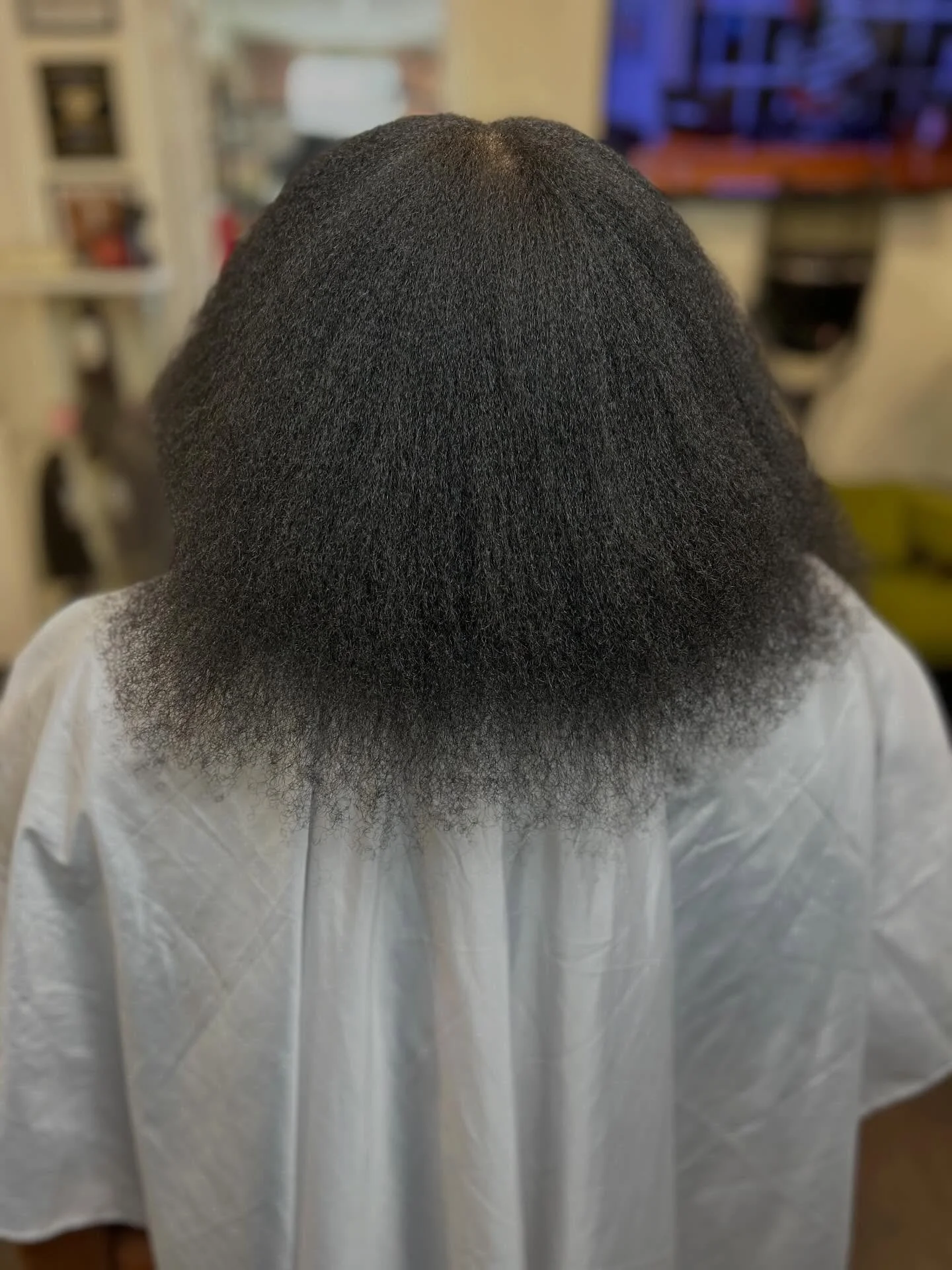 All you need is a little trim ✂️ and a good wash routine!

#trim #haircut #naturalhair