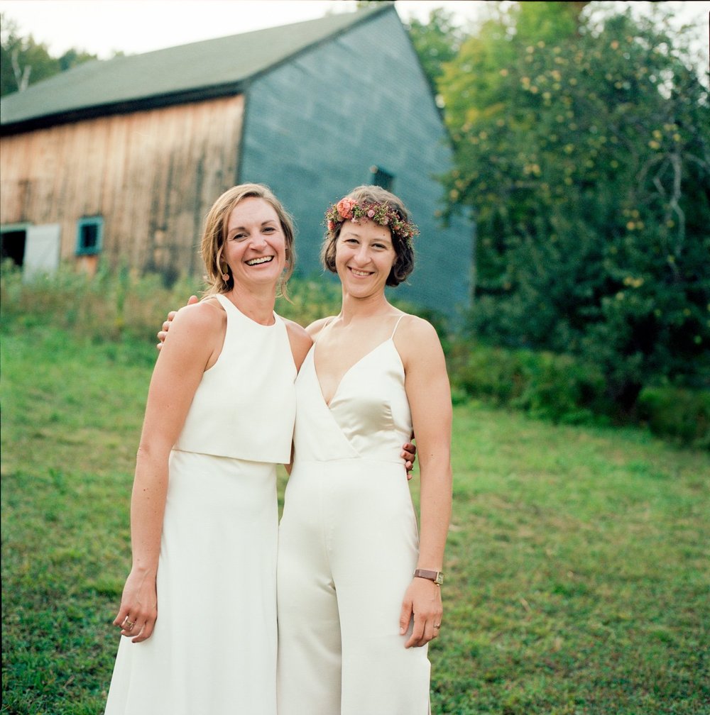 Mountain_Wedding_NH_Barn_072.jpg