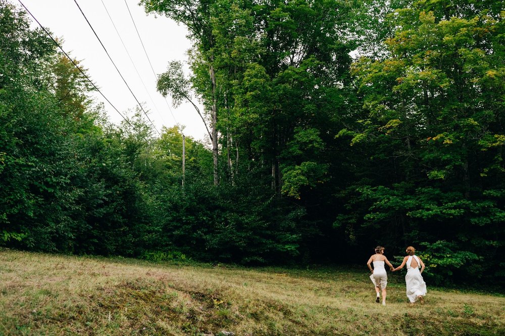 Mountain_Wedding_NH_Barn_085.jpg