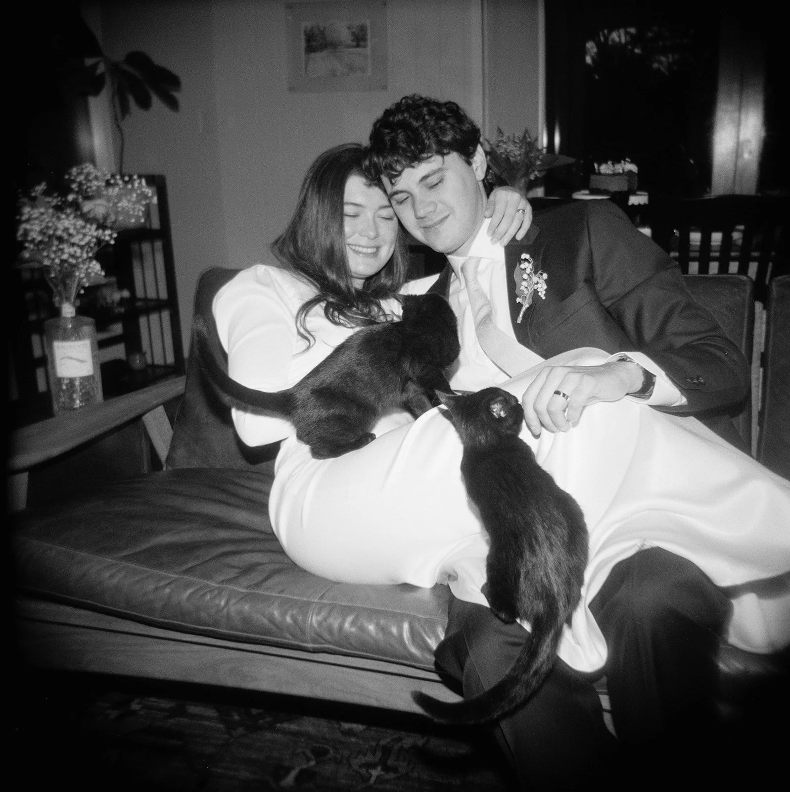 Cozy Winter Elopement at Home With Kittens