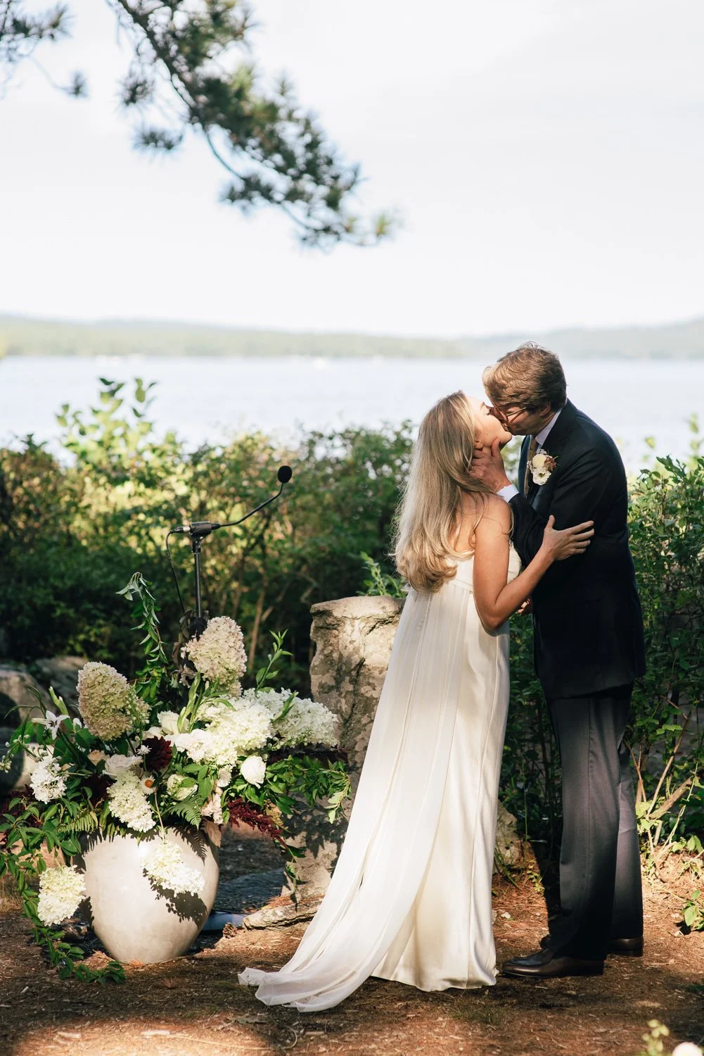 Squam_Lake_Wedding_Willoughby_029.jpeg