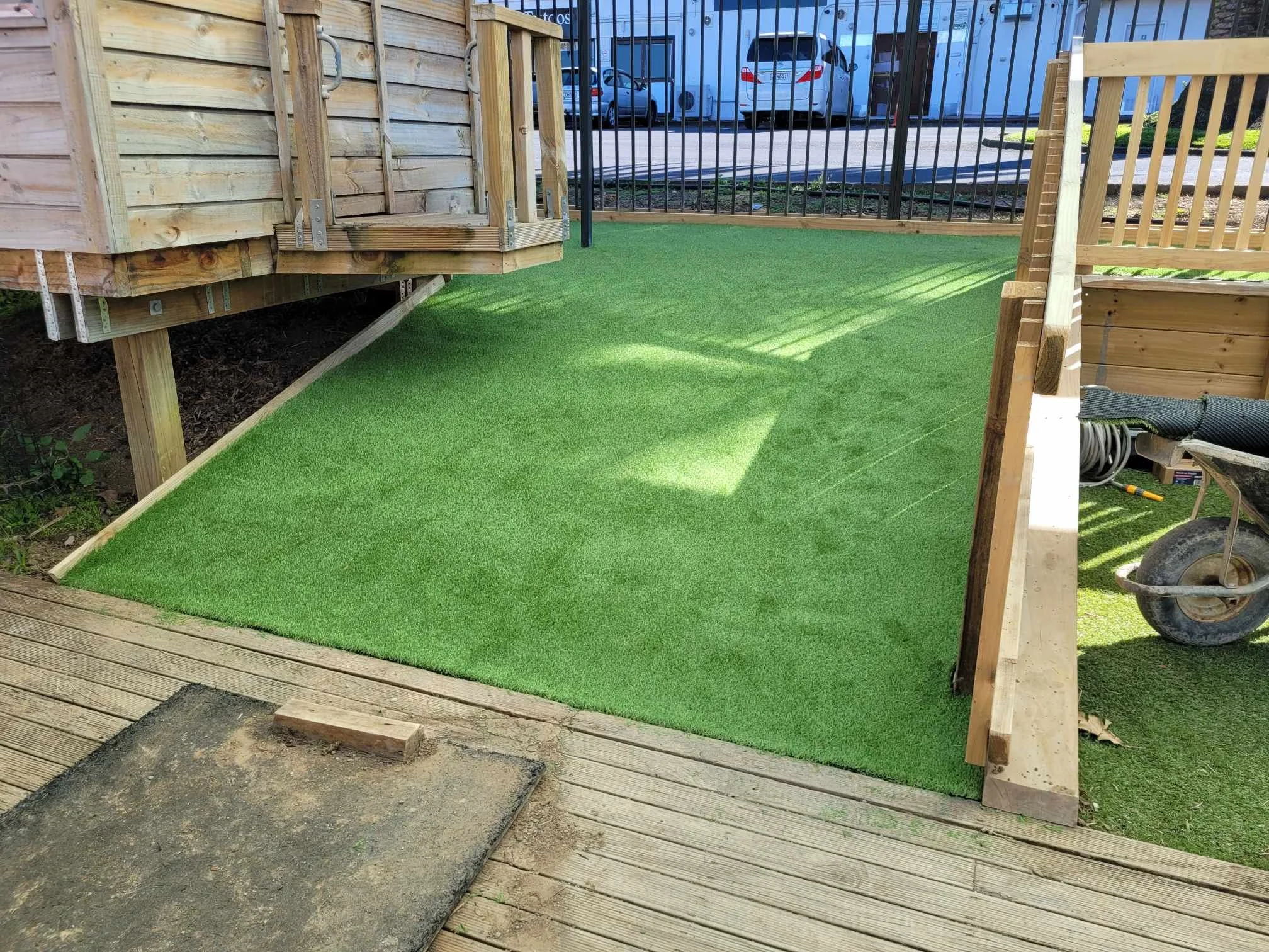 Artificial lawn installed
