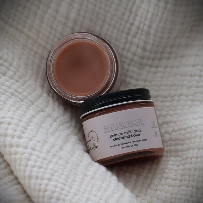 NEW, NEW, NEW! We are so excited to share something brand new from Lane Way!⁣⁣
⁣⁣
🌹RITUAL ROSE FACIAL CLEANSING BALM🌹⁣⁣
⁣⁣
Our Ritual Rose Cleansing Balm starts off as a oil and turns into a milk once water is added. It gently cleanses the skin wit