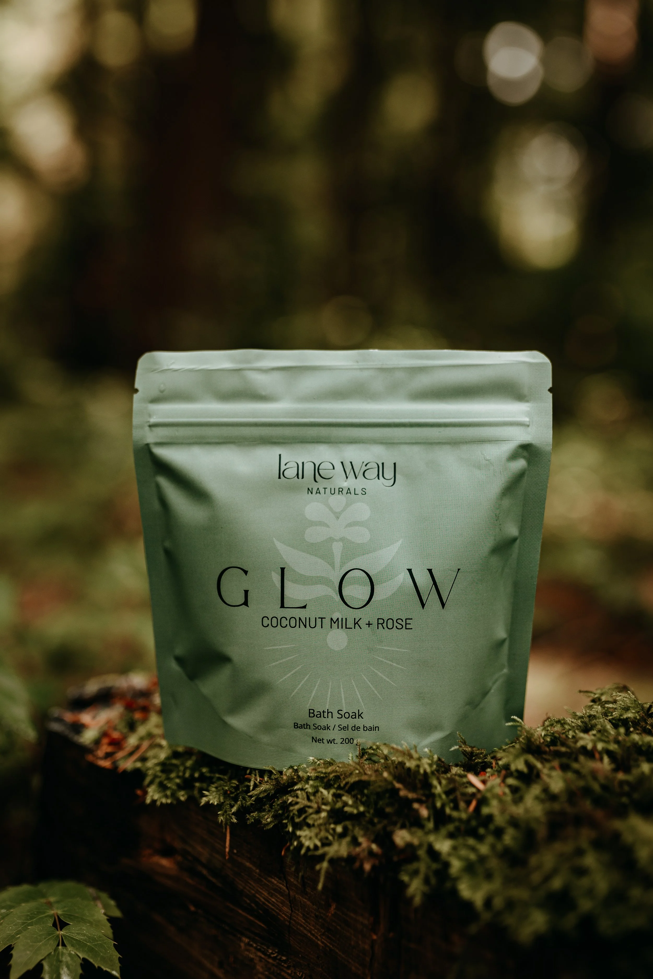 GLOW | Coconut Milk + Rose Botanical Salt Soak