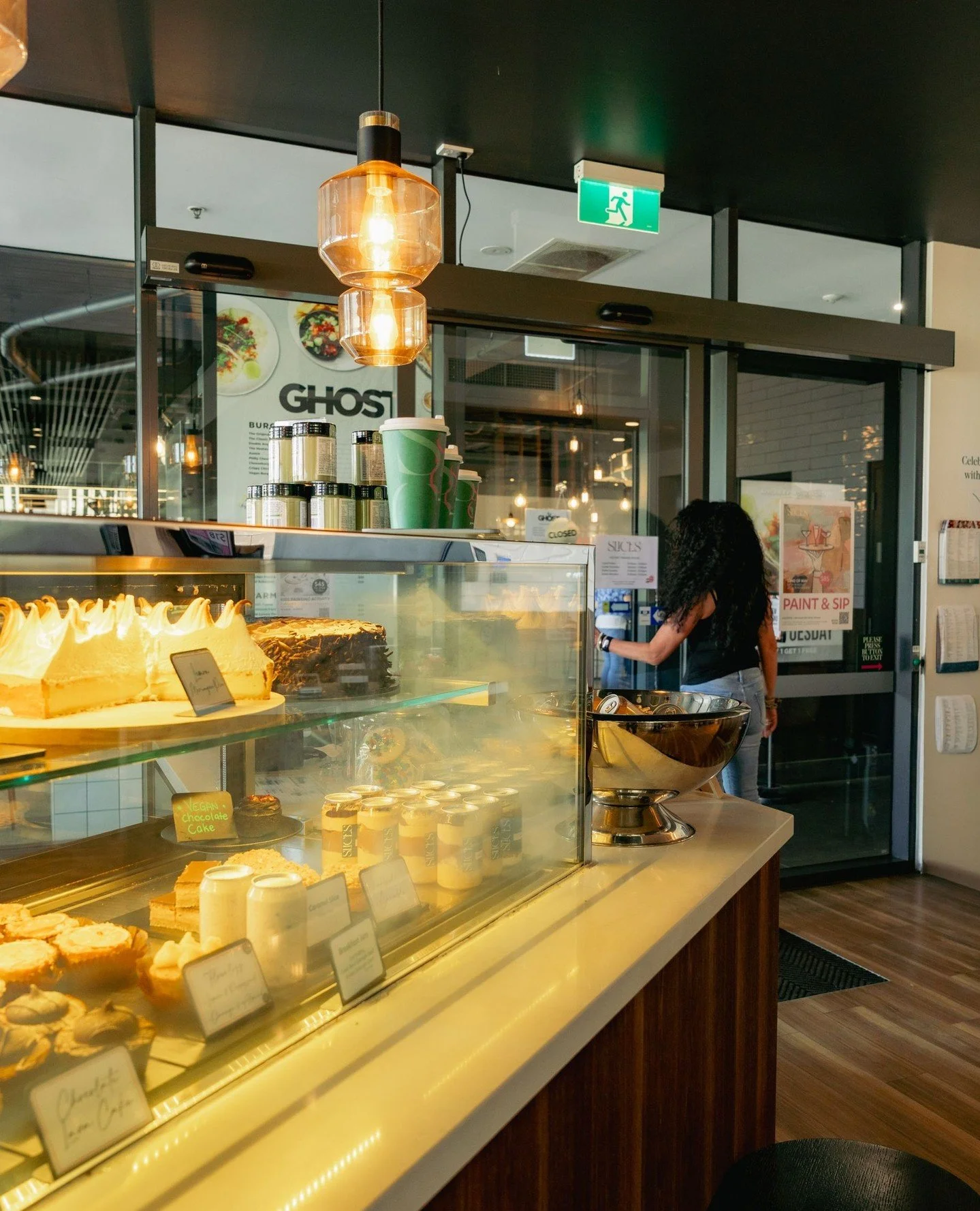 A quick stop at the cabinet is always worth a look. Light bites, something sweet and takeaway options ready when you need them.⁠
⁠
Come by and see what&rsquo;s available today.