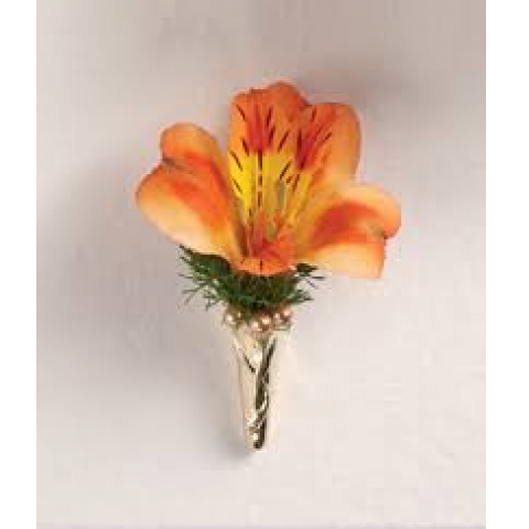 Alstroemeria Boutonnière