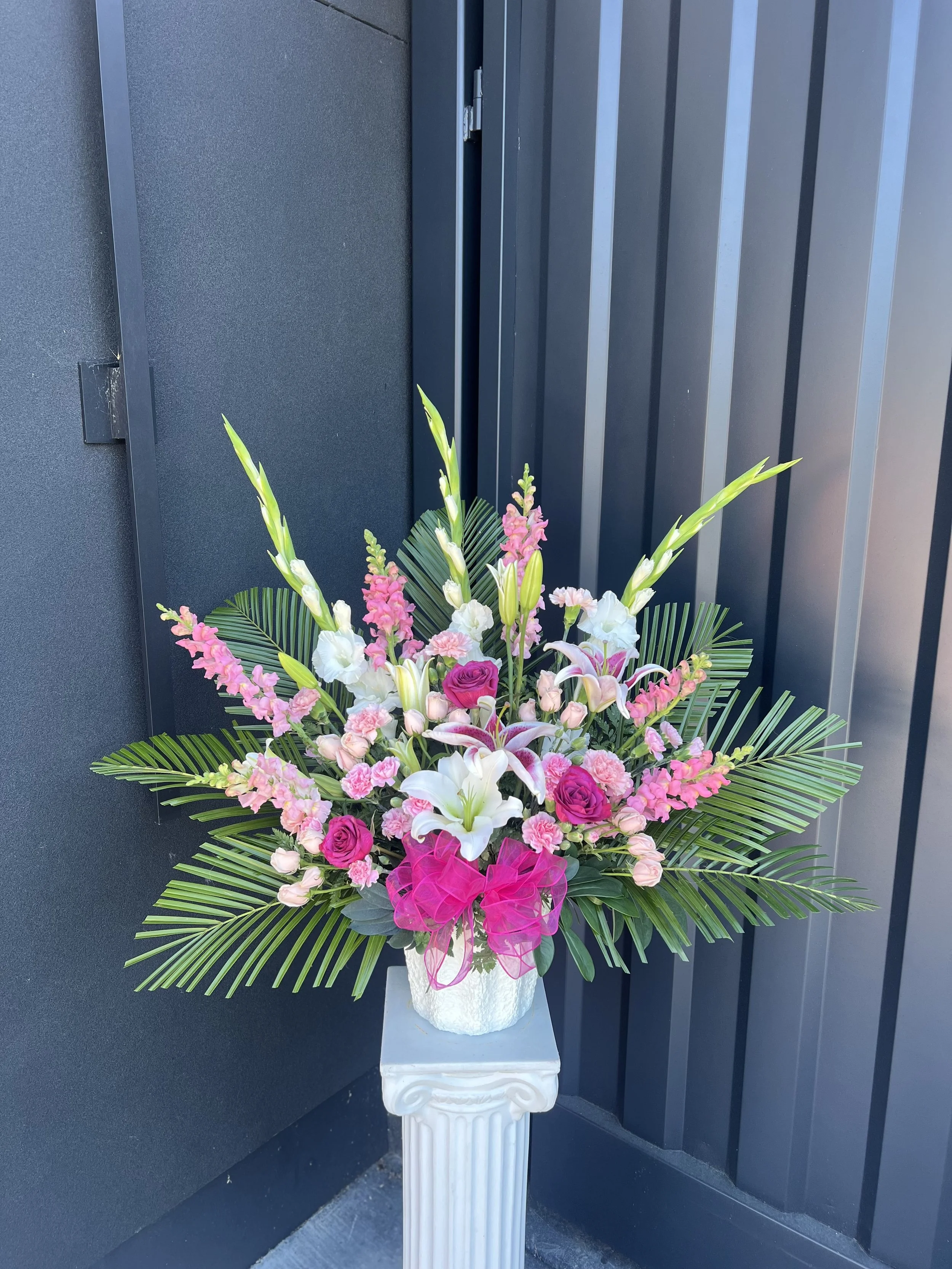 Sweet Remembrance Sympathy Arrangement