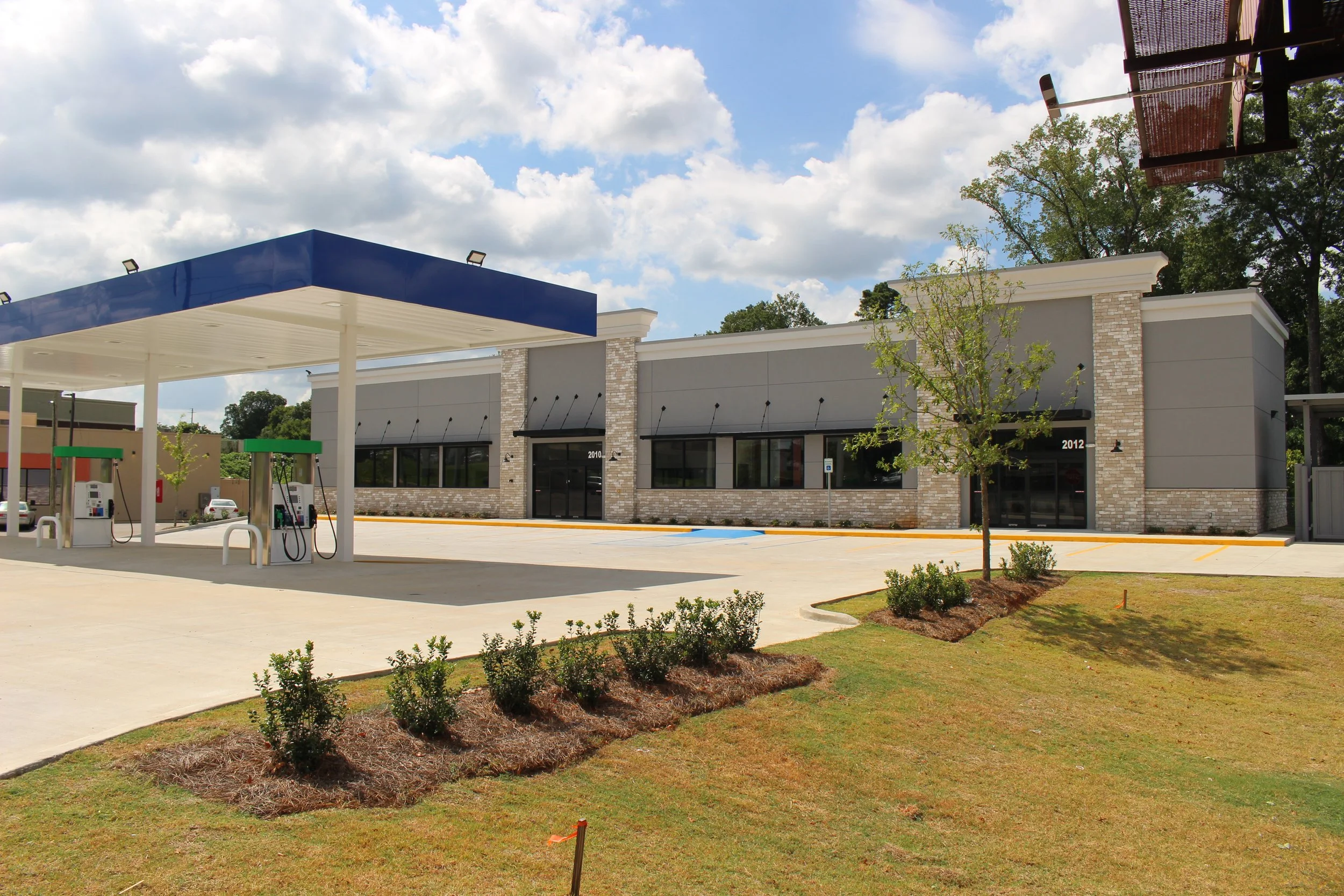 Pratville GX market and Gas Station