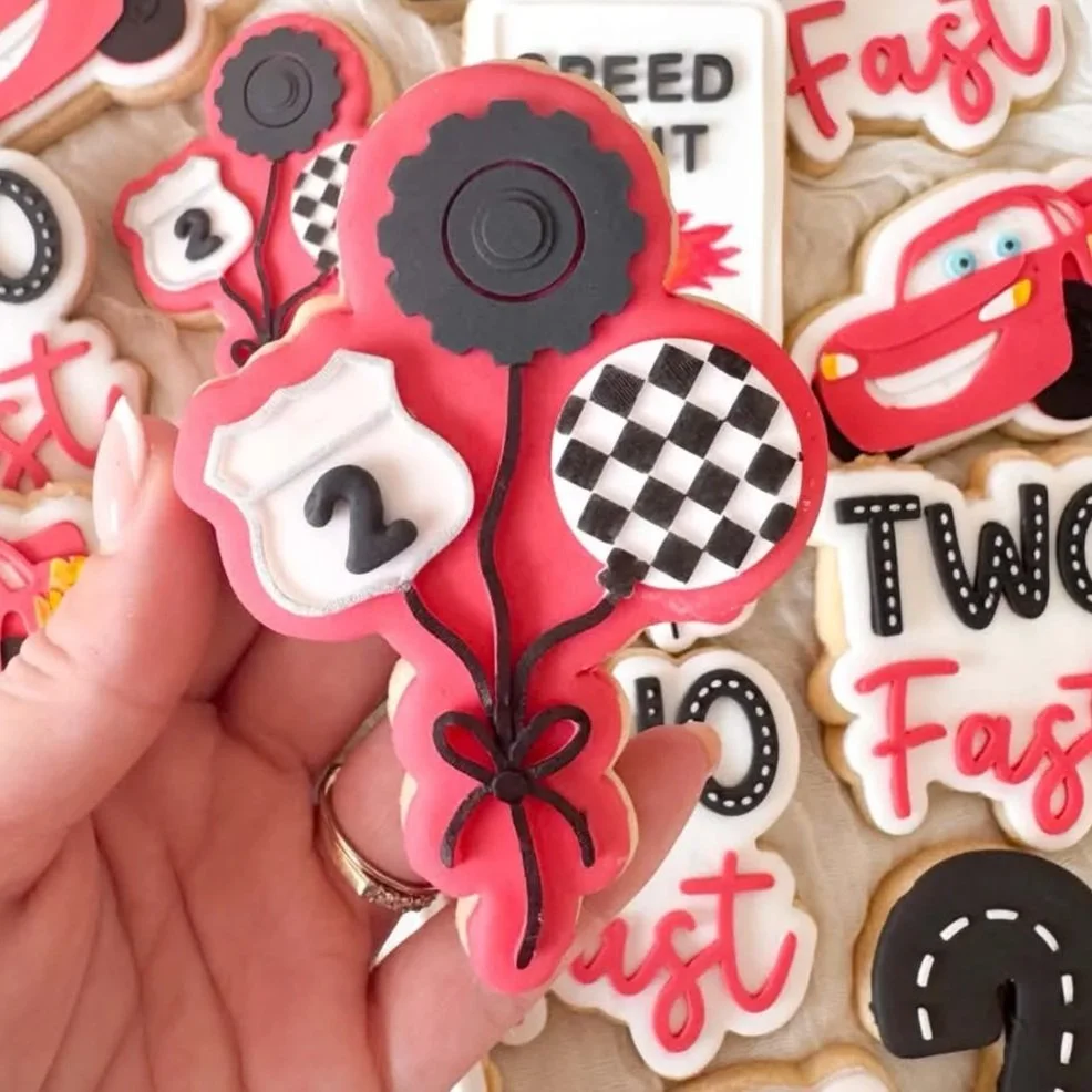 Racing Balloon Bunch Cookie Stamp & Cutter